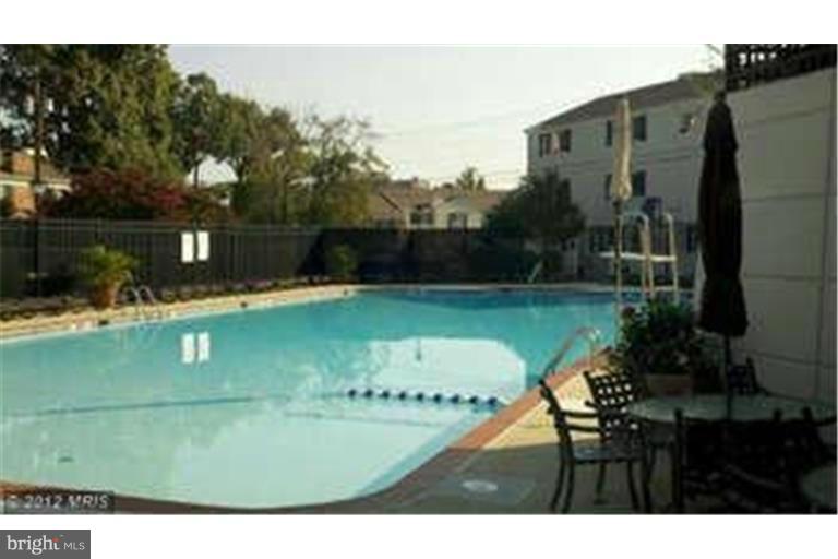 PARKSIDE AT ALEXANDRIA - Residential Lease