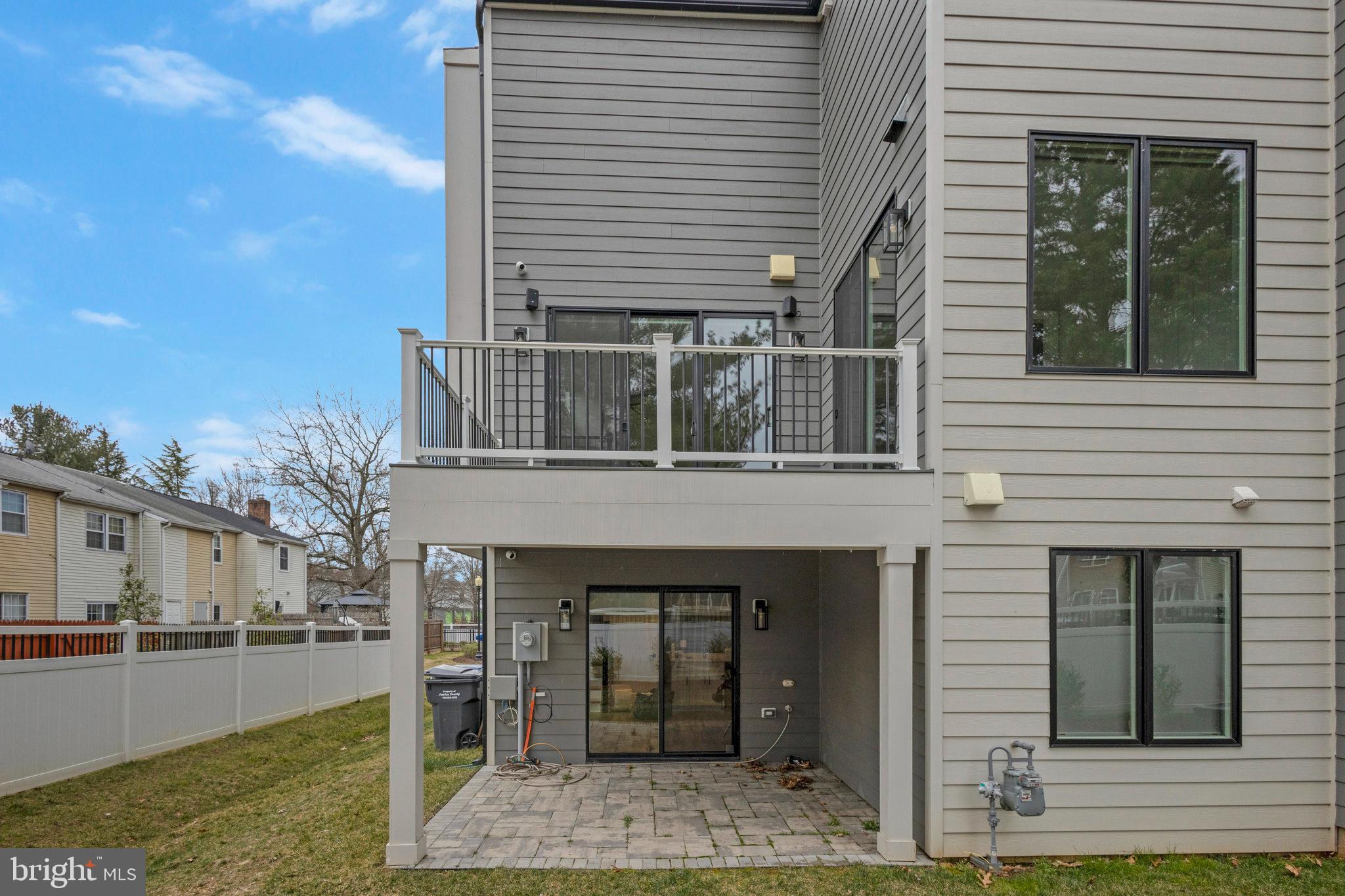 LEE LANDING PARK - Residential