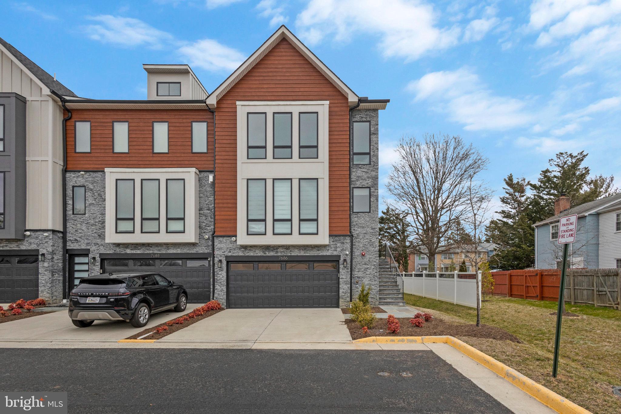 LEE LANDING PARK - Residential