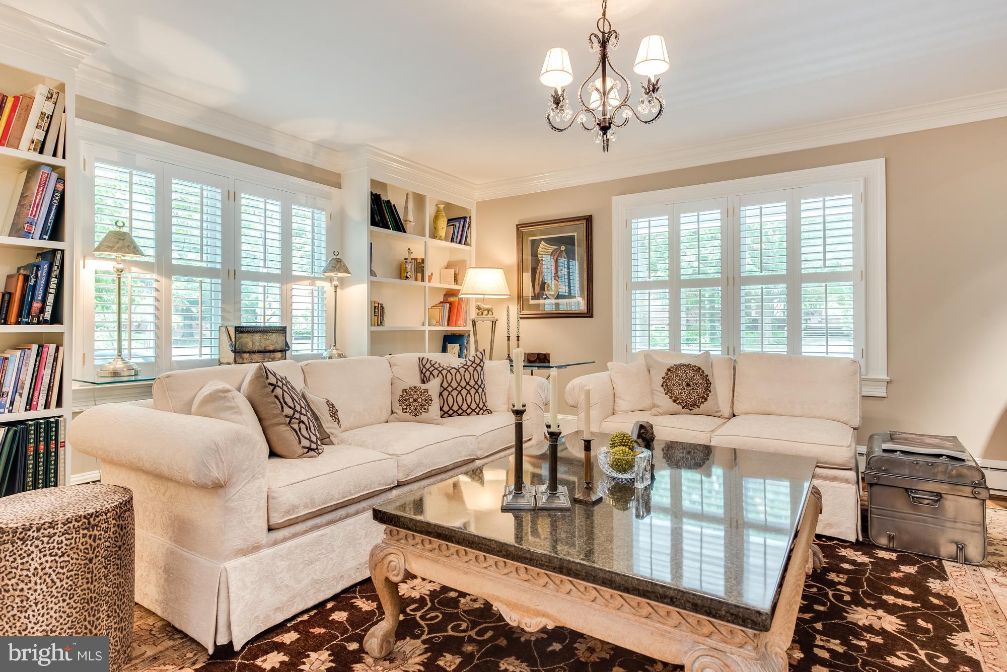 HISTORIC DISTRICT - Residential