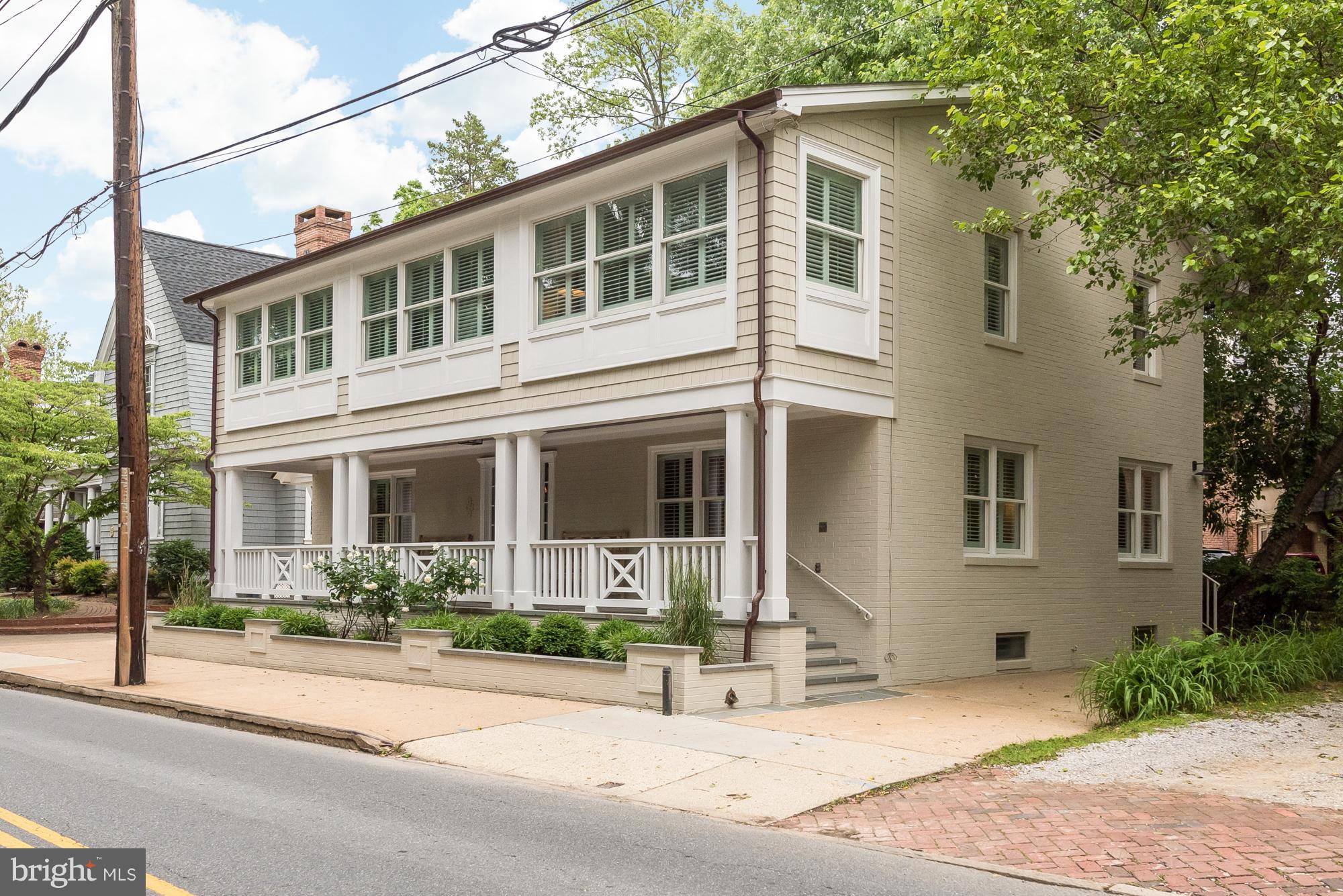 HISTORIC DISTRICT - Residential