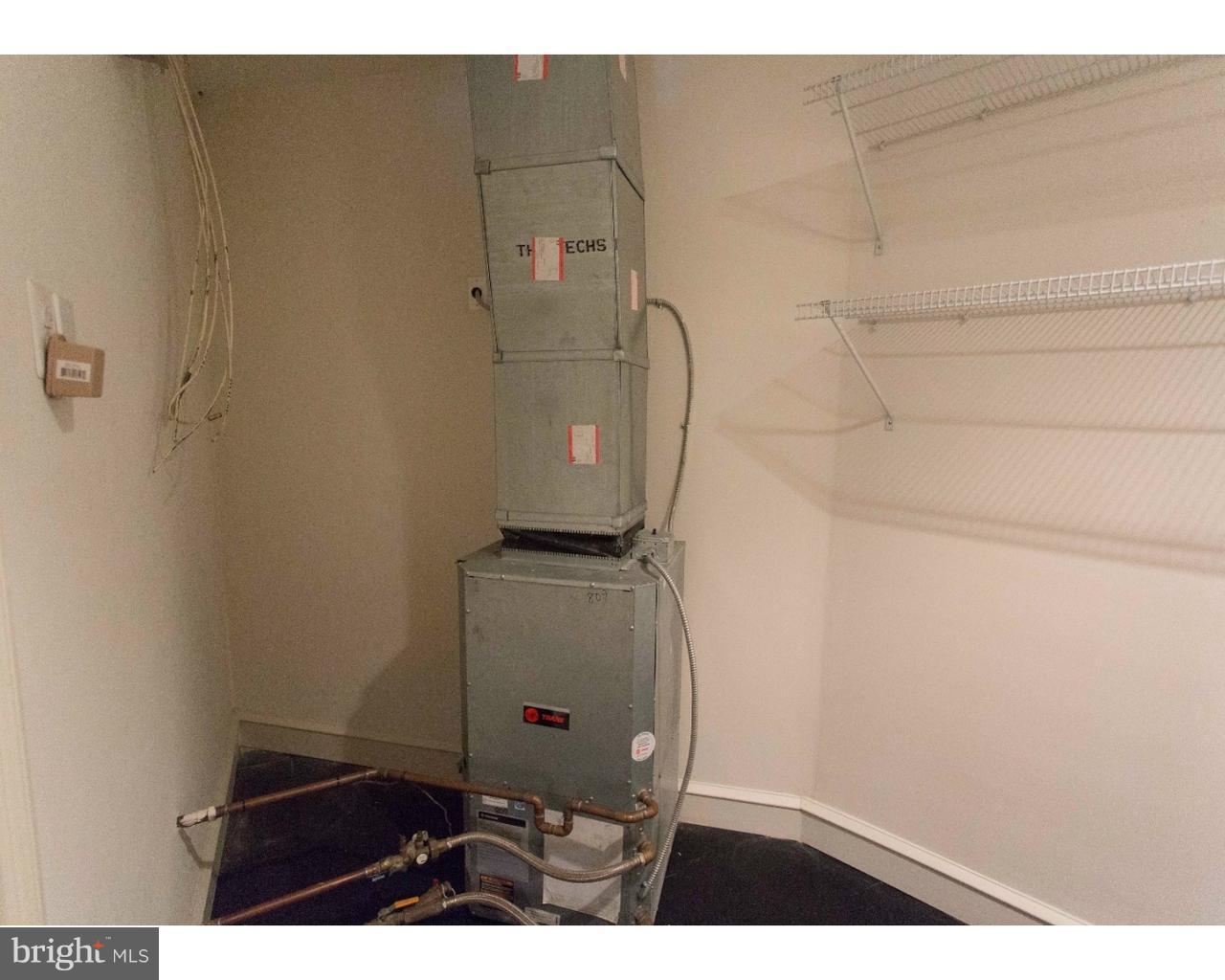 OLD CITY - Residential Lease