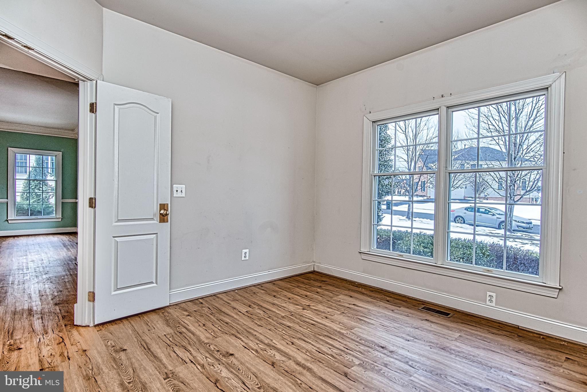 DOMINION VALLEY COUNTRY CLUB - Residential Lease