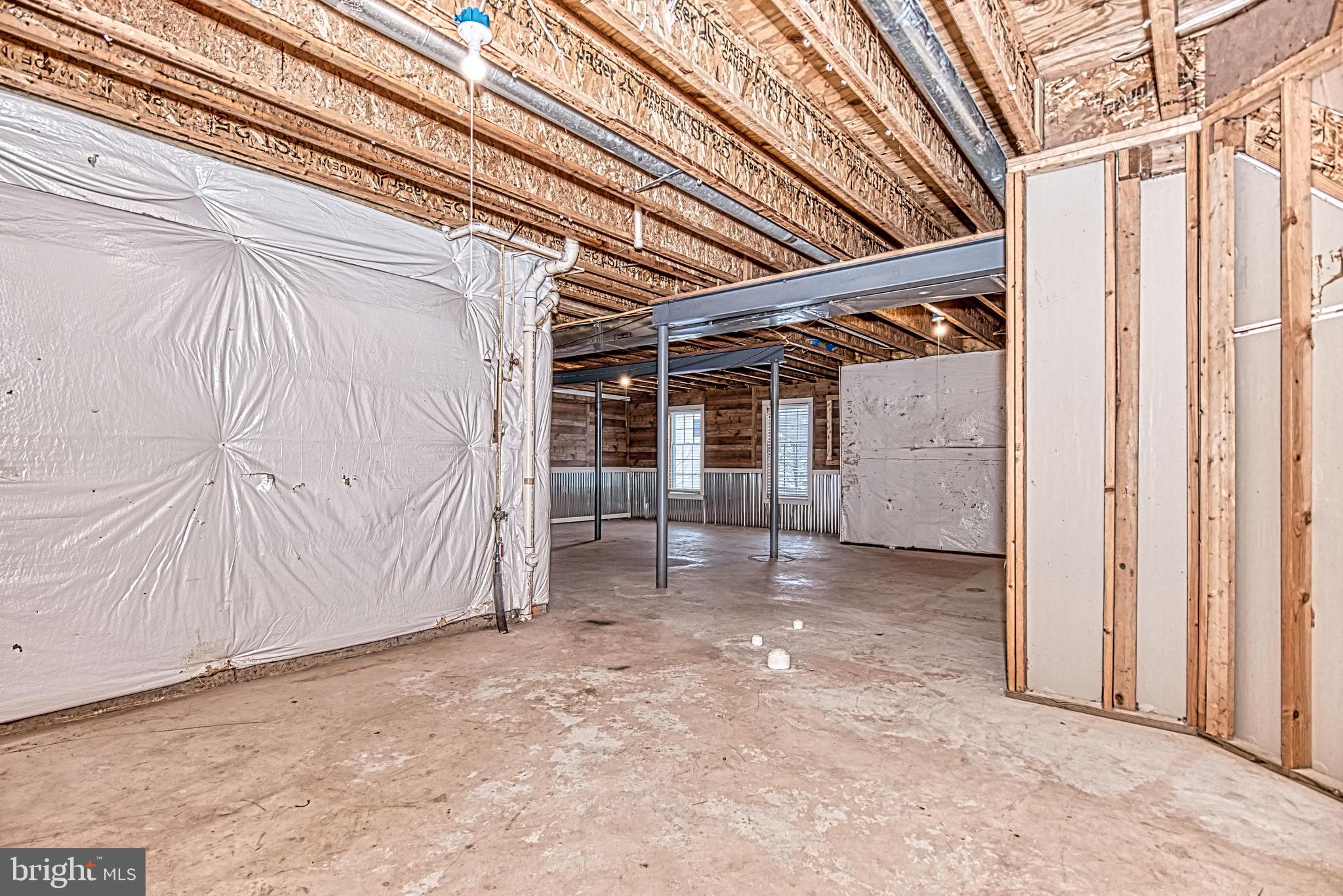 DOMINION VALLEY COUNTRY CLUB - Residential Lease