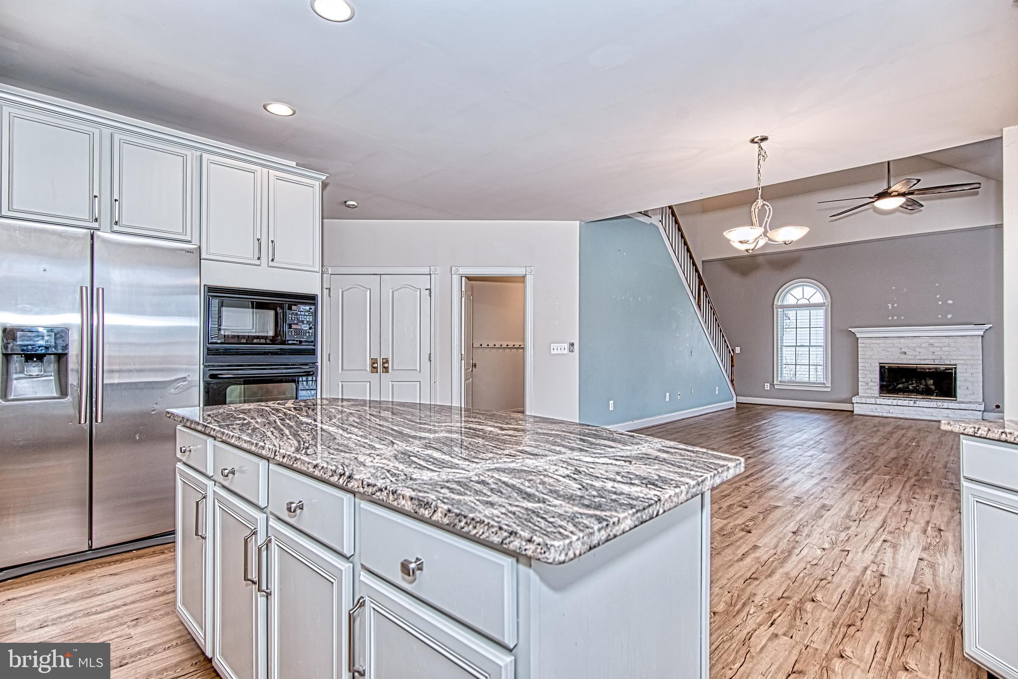 DOMINION VALLEY COUNTRY CLUB - Residential Lease