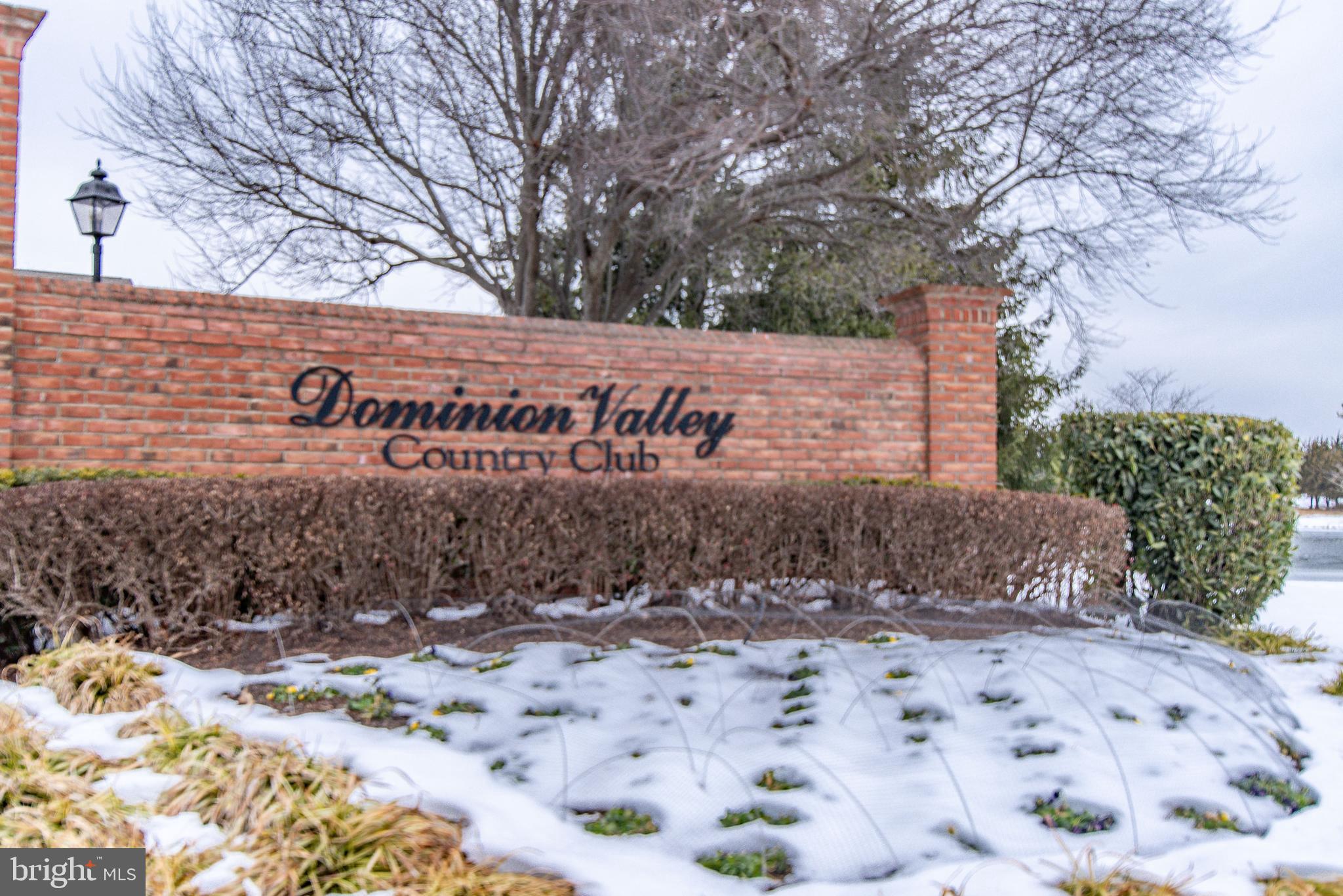 DOMINION VALLEY COUNTRY CLUB - Residential Lease