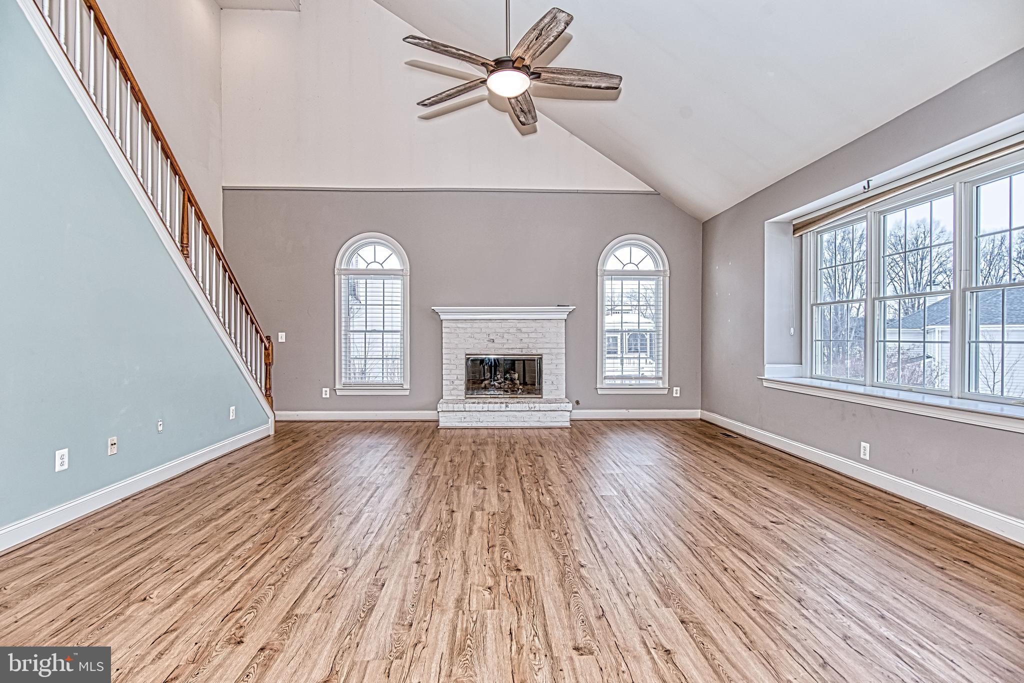 DOMINION VALLEY COUNTRY CLUB - Residential Lease