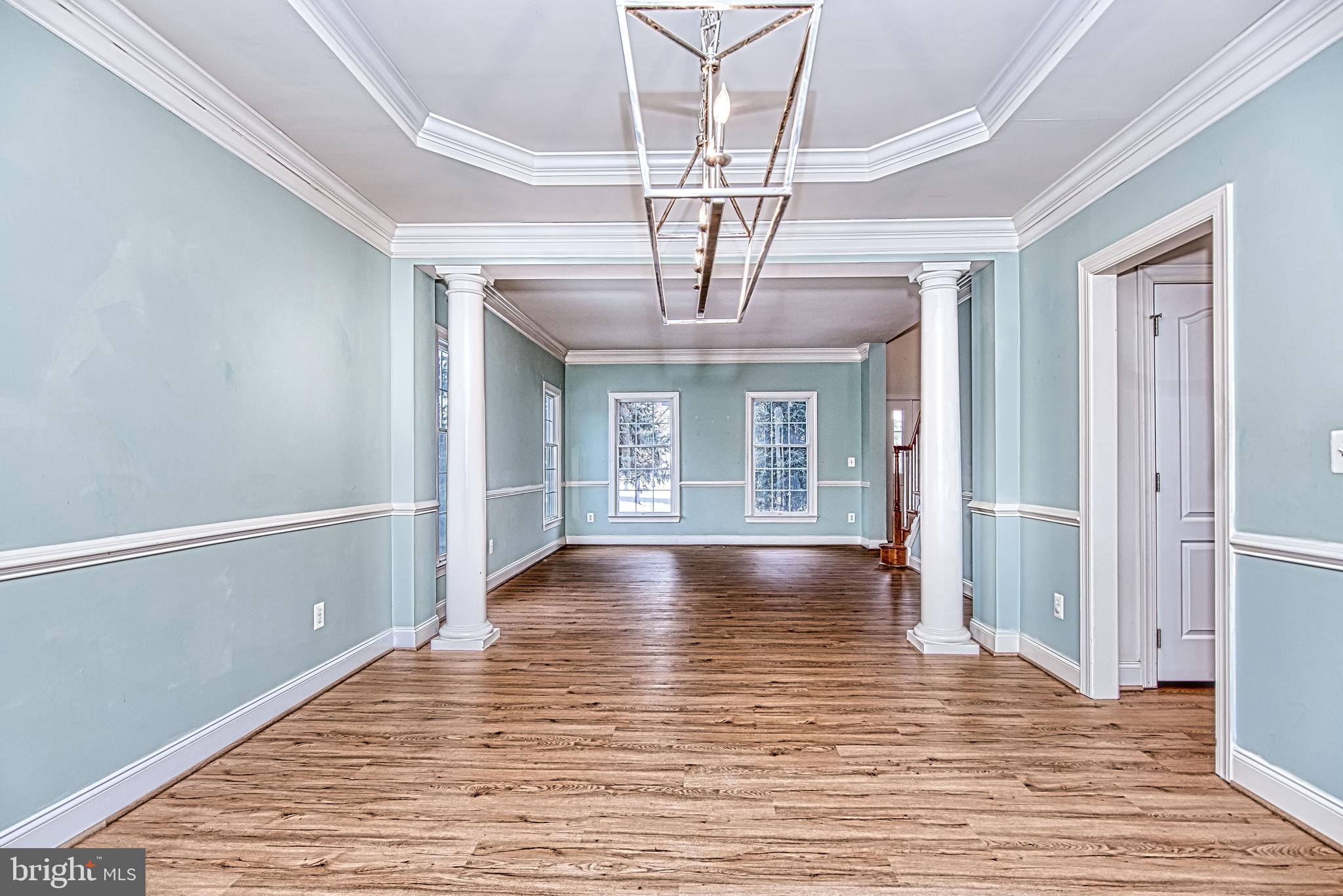 DOMINION VALLEY COUNTRY CLUB - Residential Lease