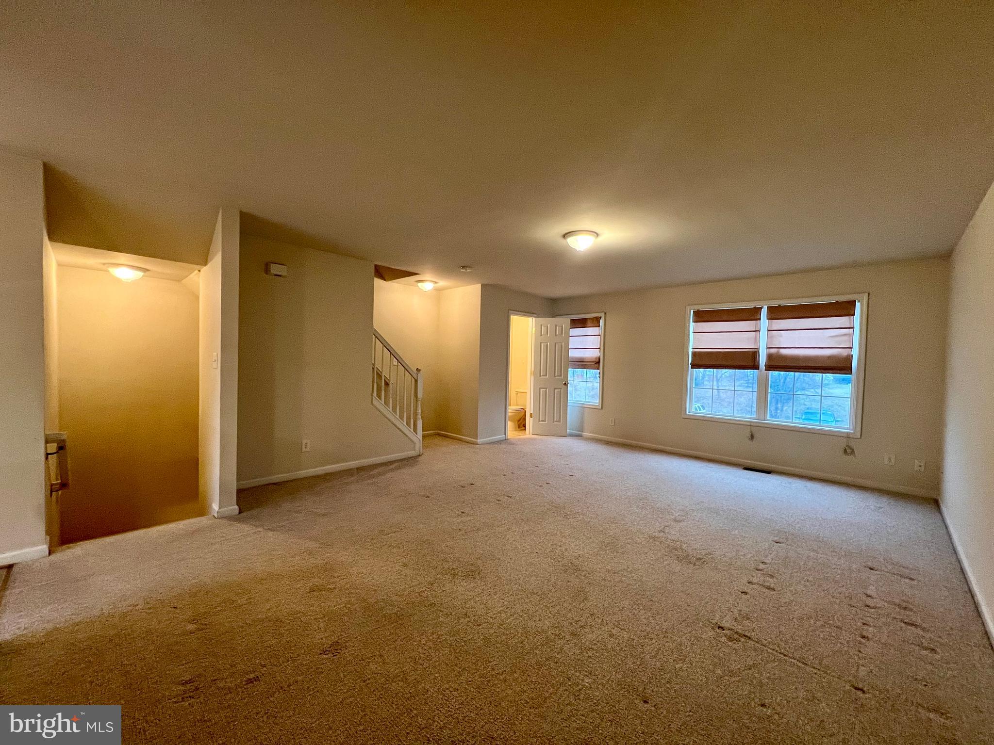 MILLS FARM - Residential Lease