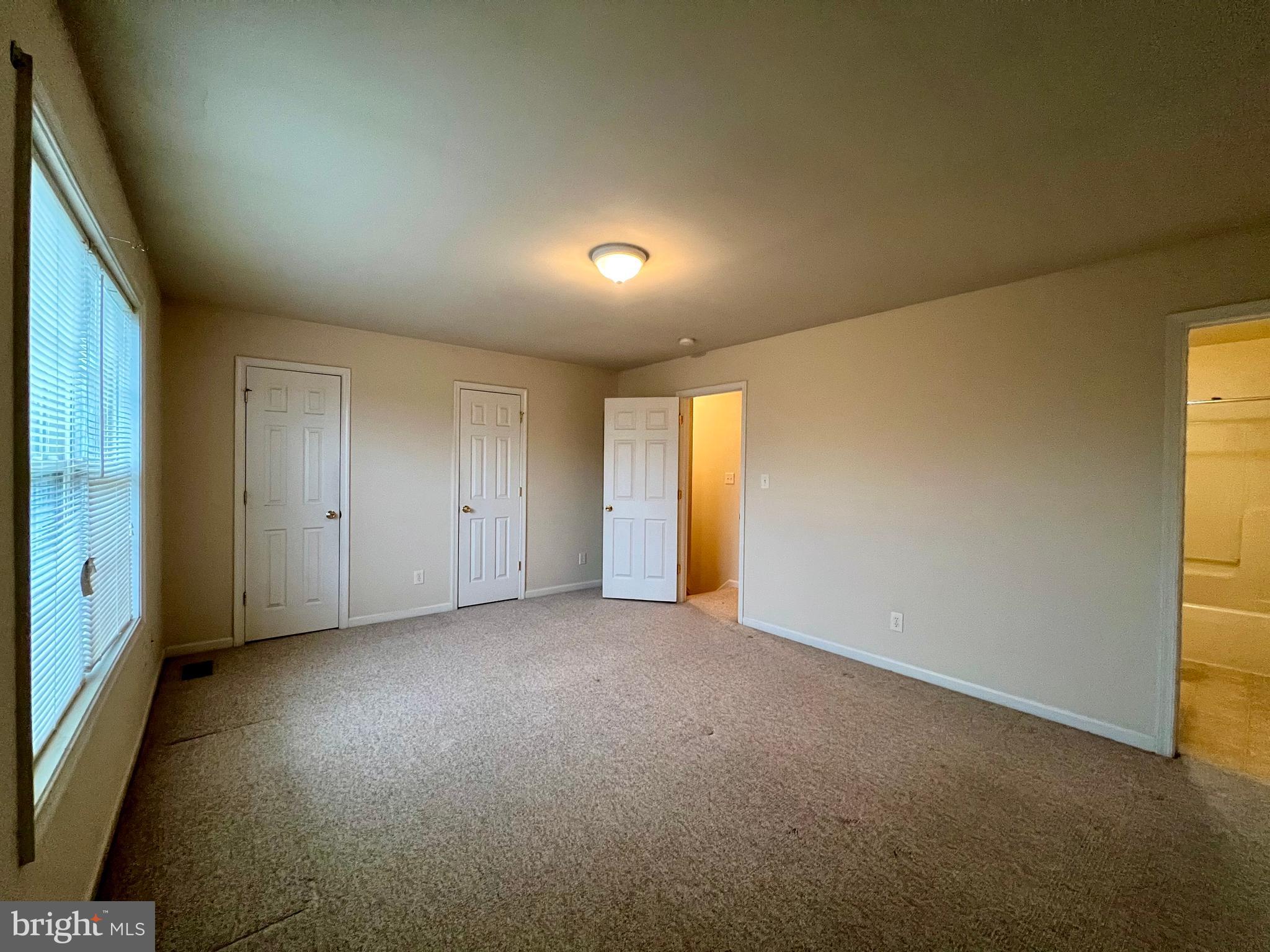 MILLS FARM - Residential Lease