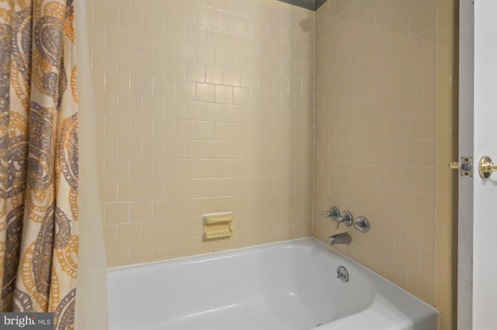 WOODCREST - Residential