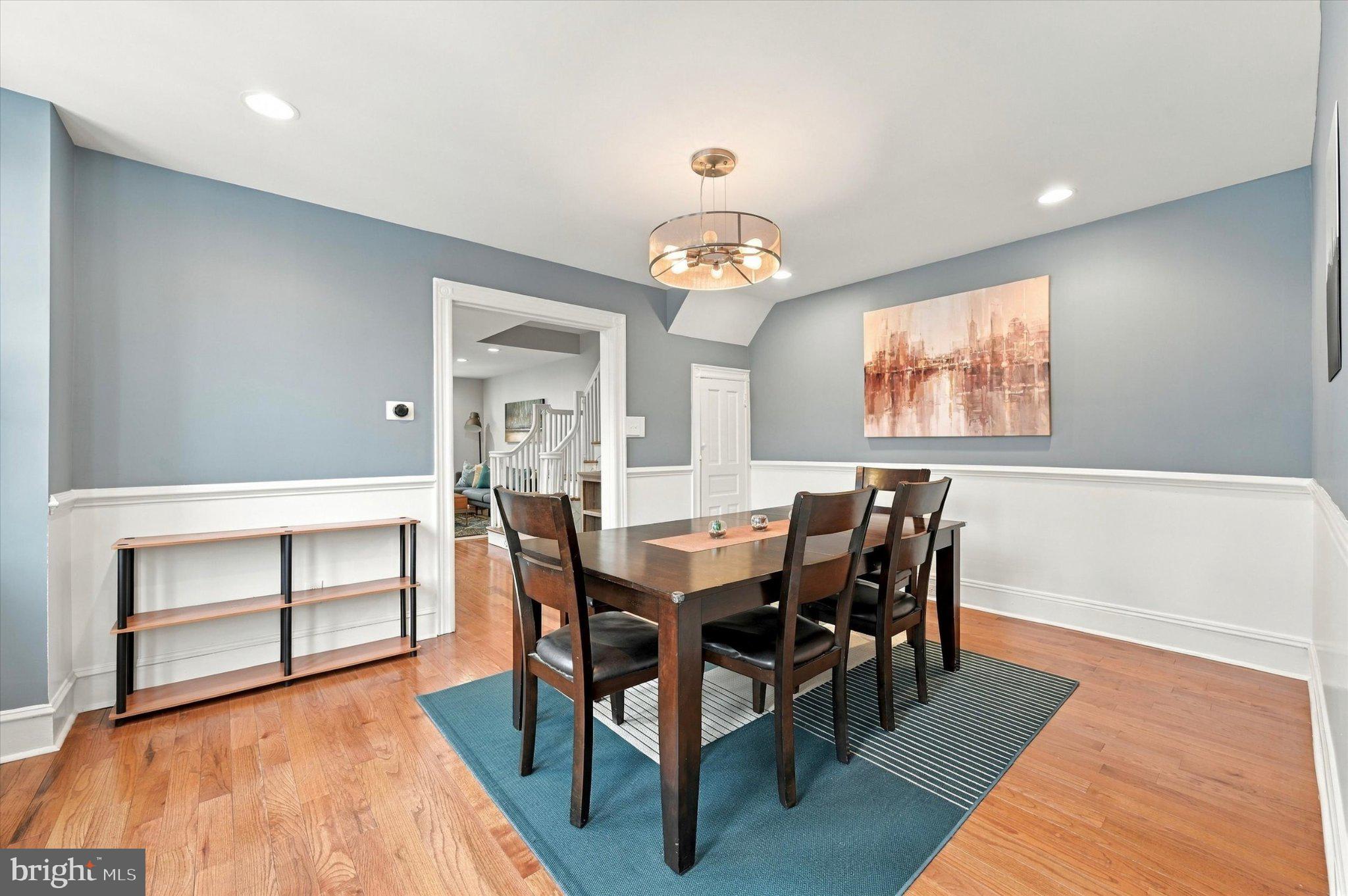 651 S 51ST