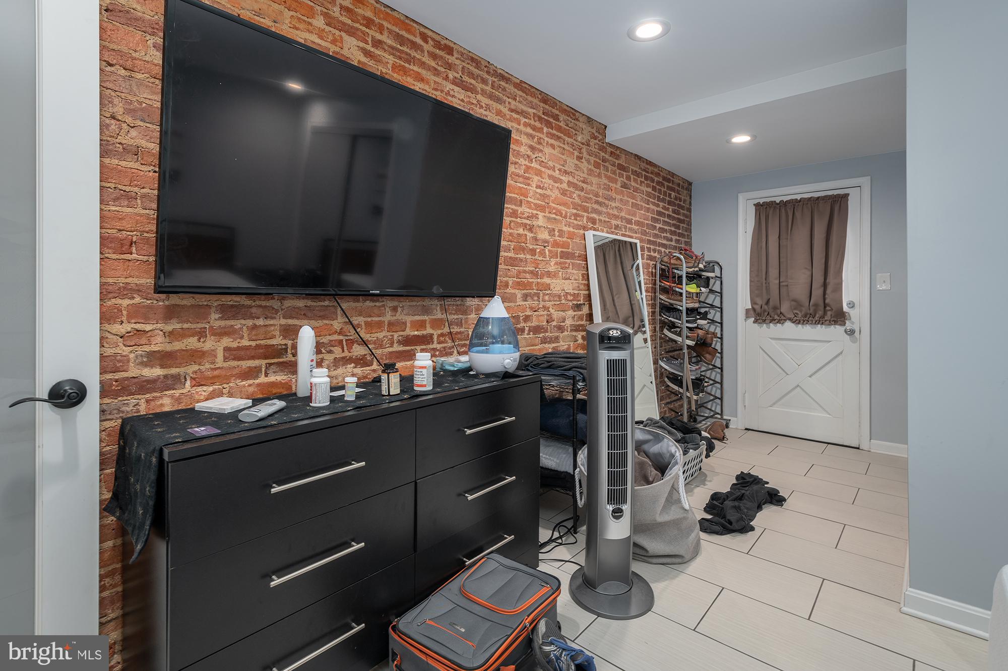 CANTON - Residential Lease