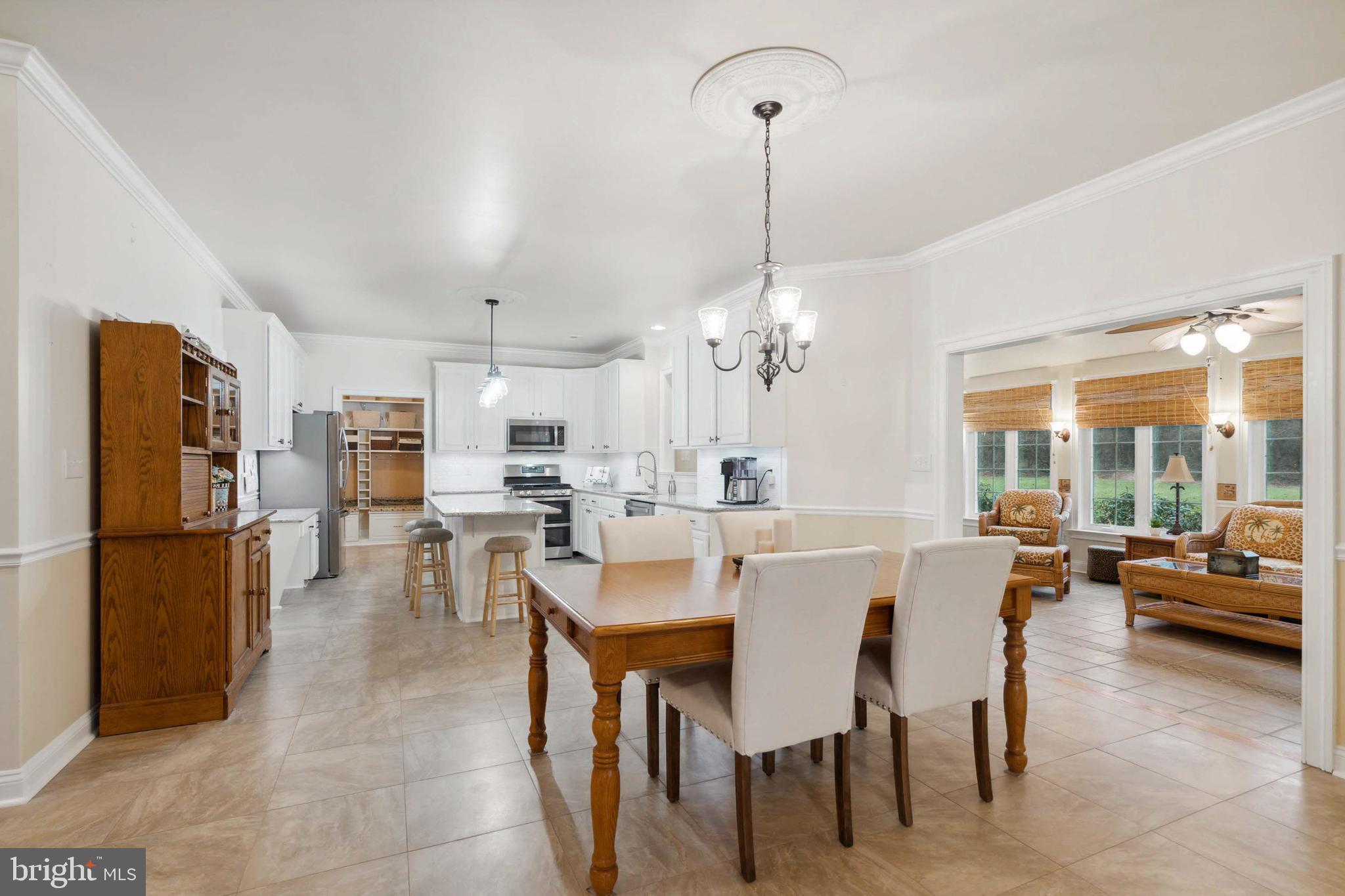 PHEASANT POINTE - Residential