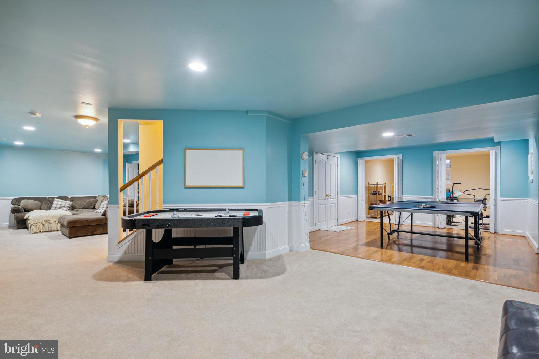 PHEASANT POINTE - Residential