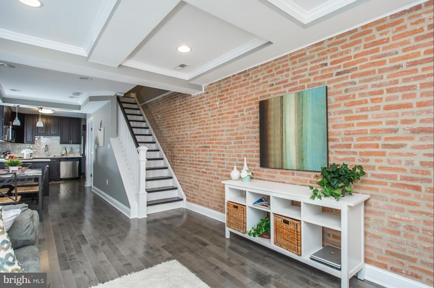 8.5 CHAP YEARS LEFT! Stunning reno: approx 1800 sq ft. 3 bed 2.5 bath complete w/ rear deck, gorgeous enclosed stone patio, elegant tray ceilings, fully-finished basement, CUSTOM hardwoods throughout 1st & 2nd floor, GORGEOUS designer baths, gourmet kitchen w/ quartz counters, glass back-splash & S.S appliance pkg. 90% efficient gas furnace. Don't Miss!