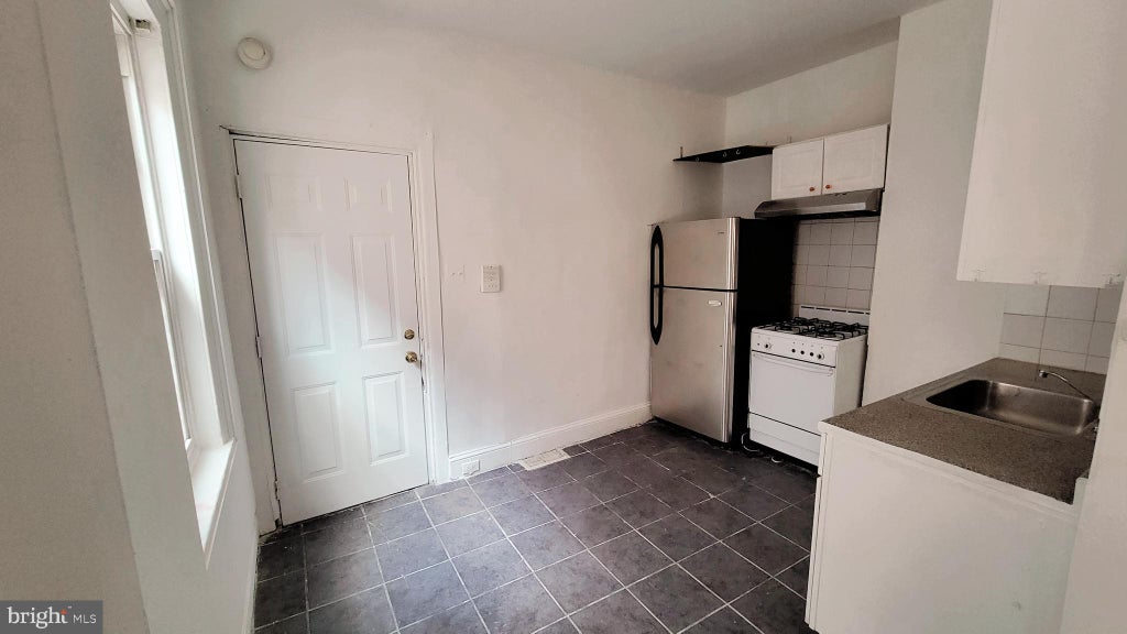 Photo of 1249 Shackamaxon Street #1 REAR, PHILADELPHIA, PA 19125 (MLS # PAPH2663930)
