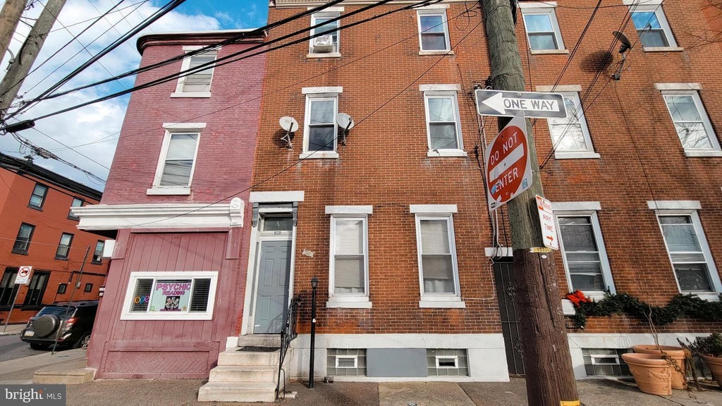 Photo of 1249 Shackamaxon Street #1 REAR, PHILADELPHIA, PA 19125 (MLS # PAPH2663930)