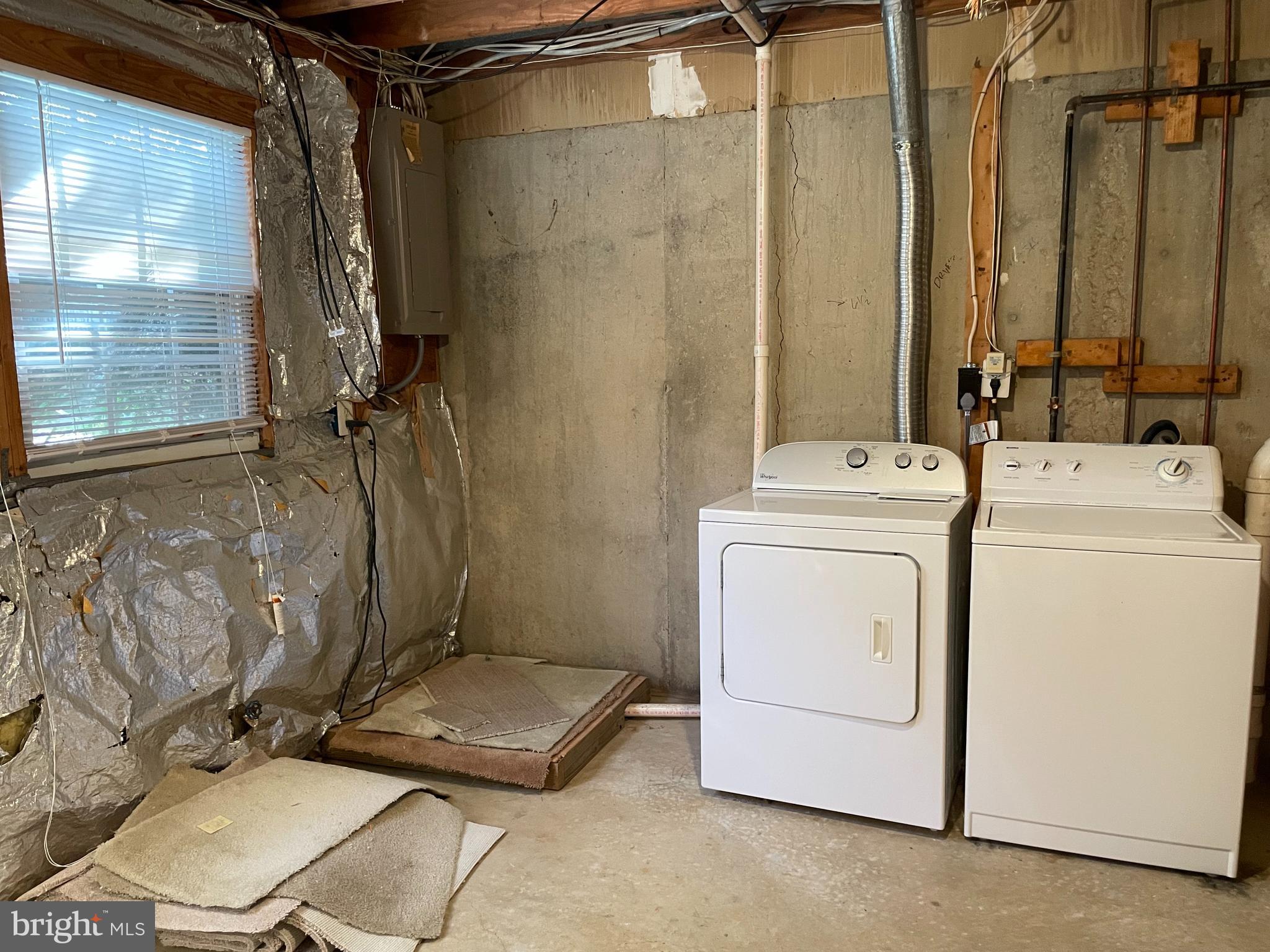 FERNSHIRE FARMS - Residential Lease