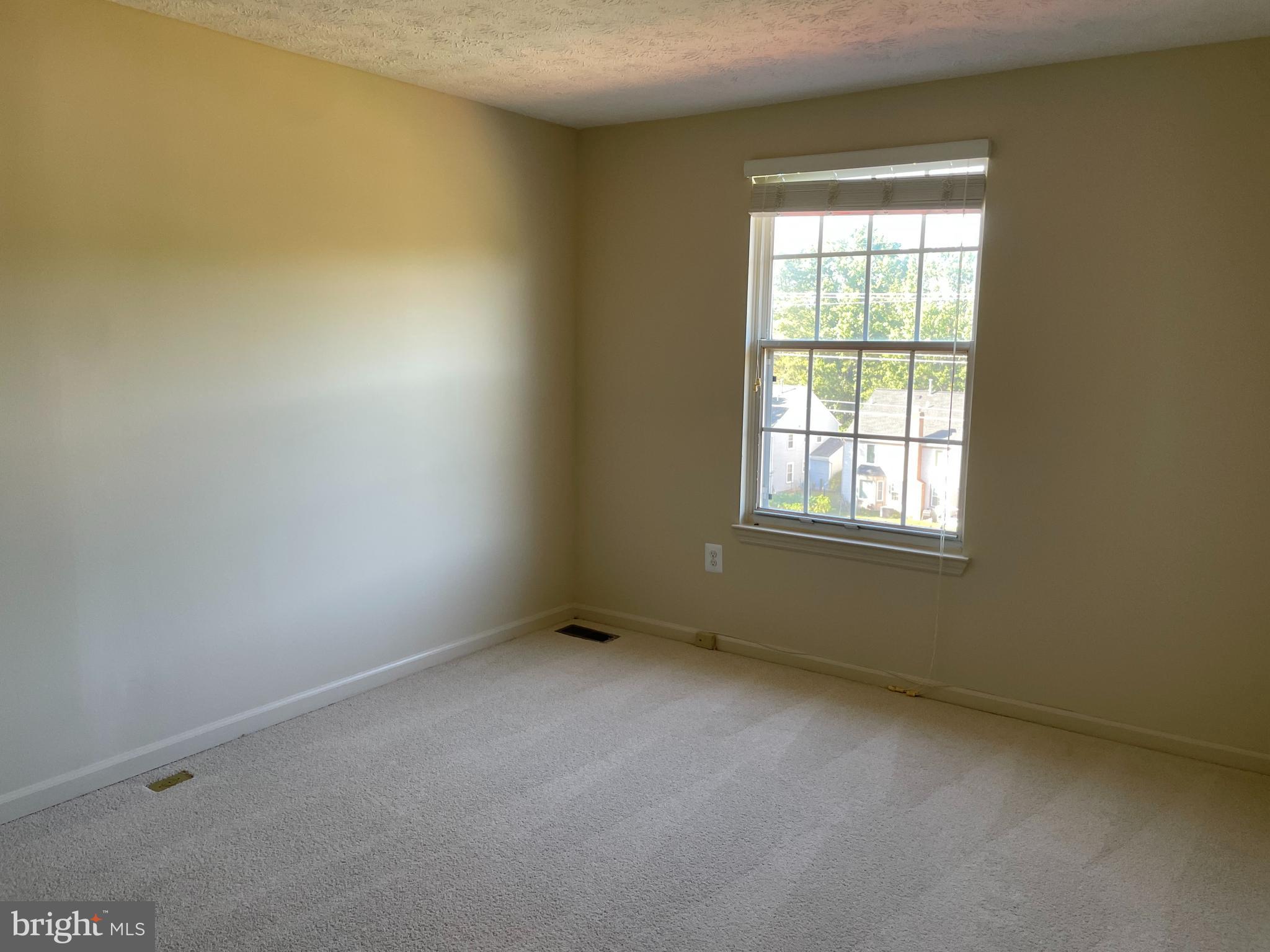 FERNSHIRE FARMS - Residential Lease