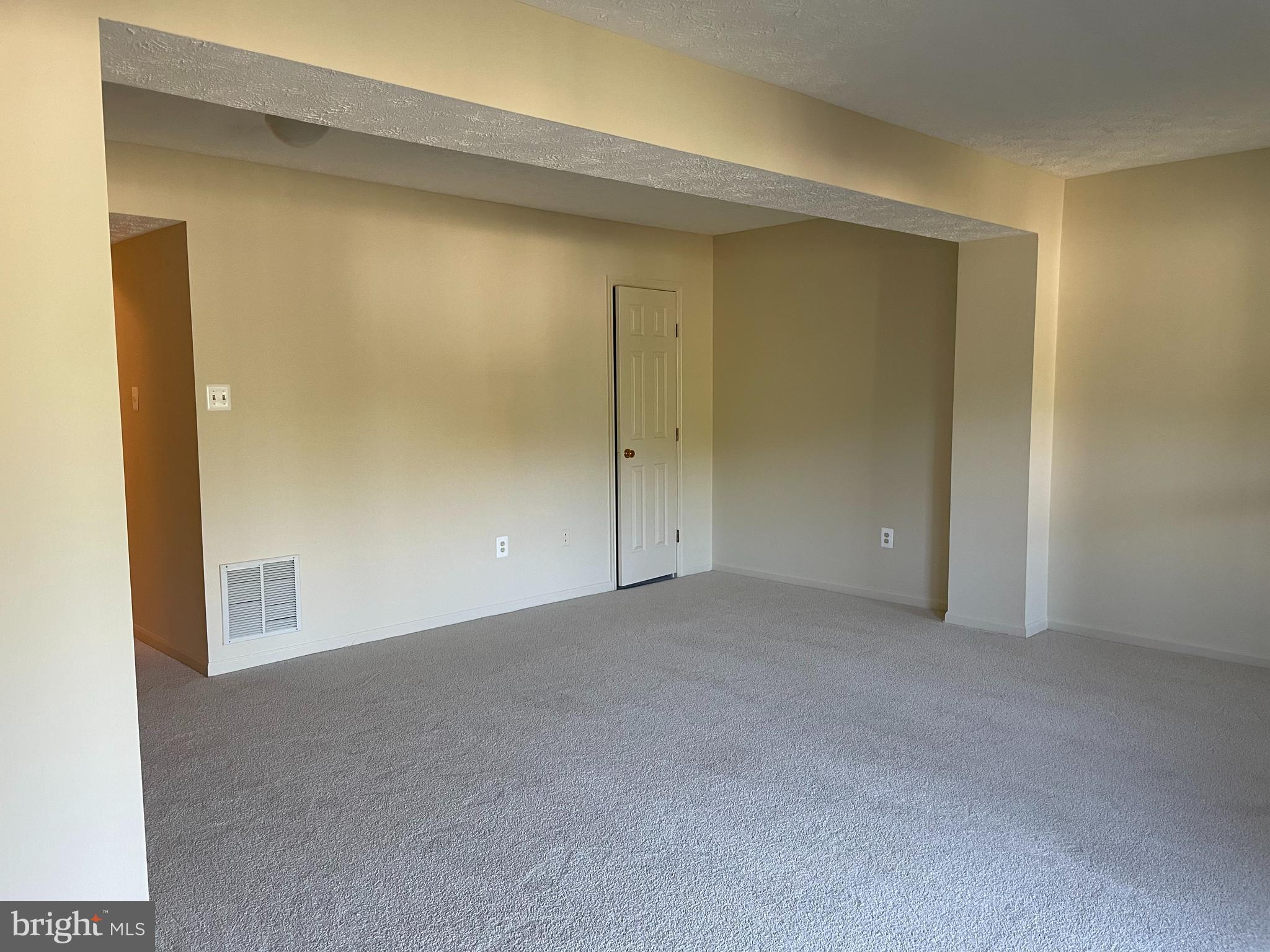 FERNSHIRE FARMS - Residential Lease