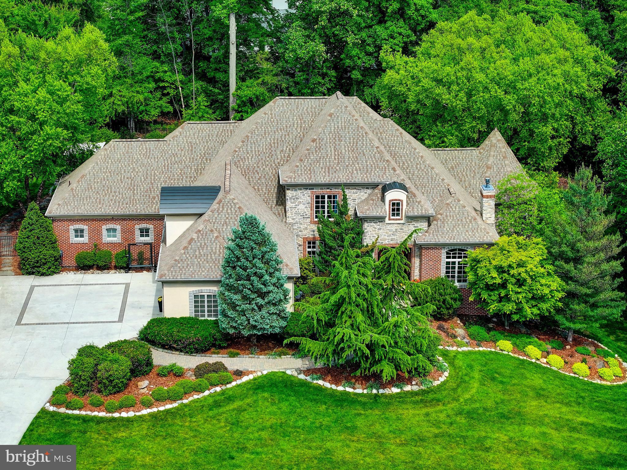 ESTATES OF FOREST HILLS - Residential