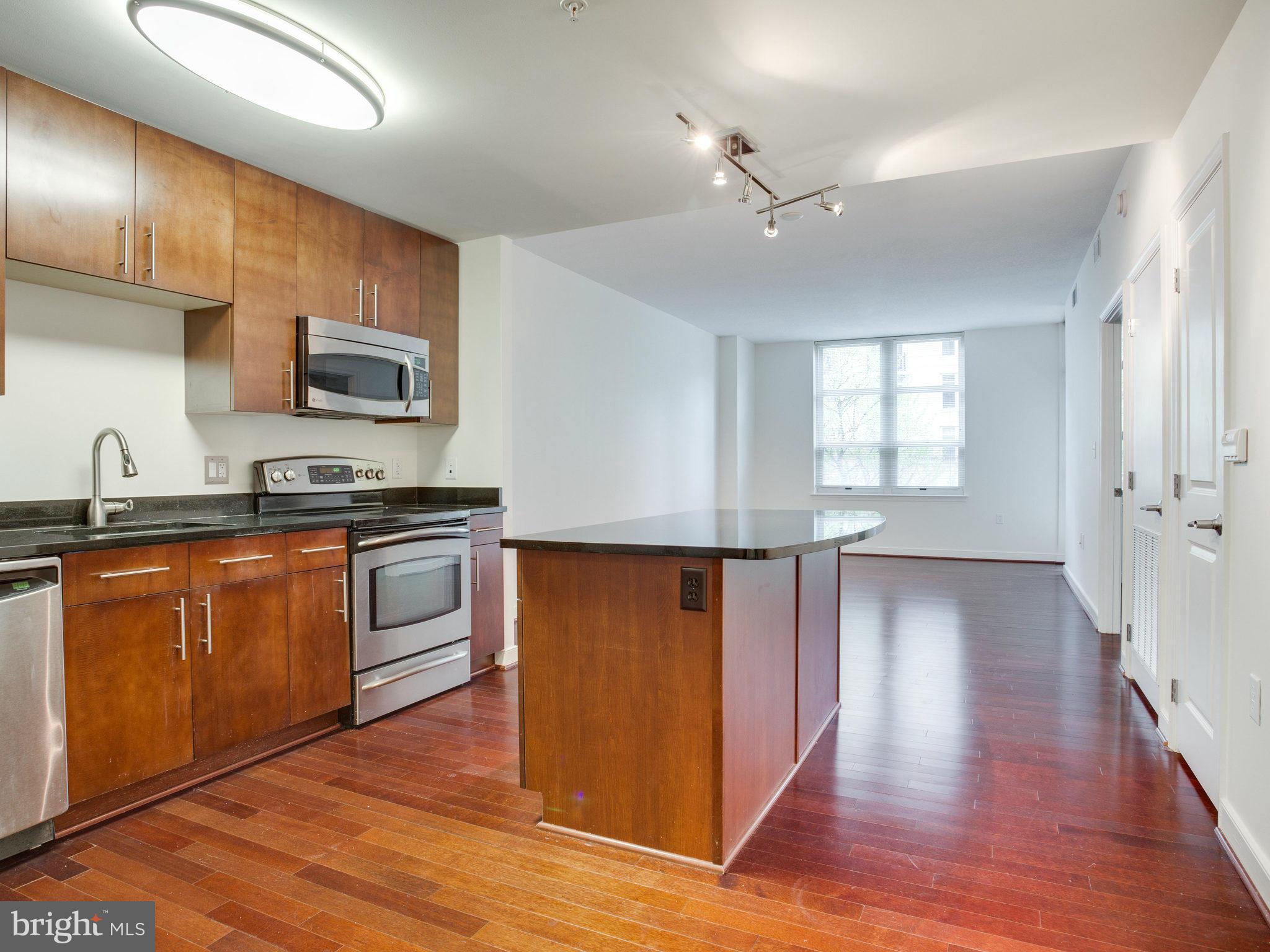 NATIONAL HARBOR - Residential