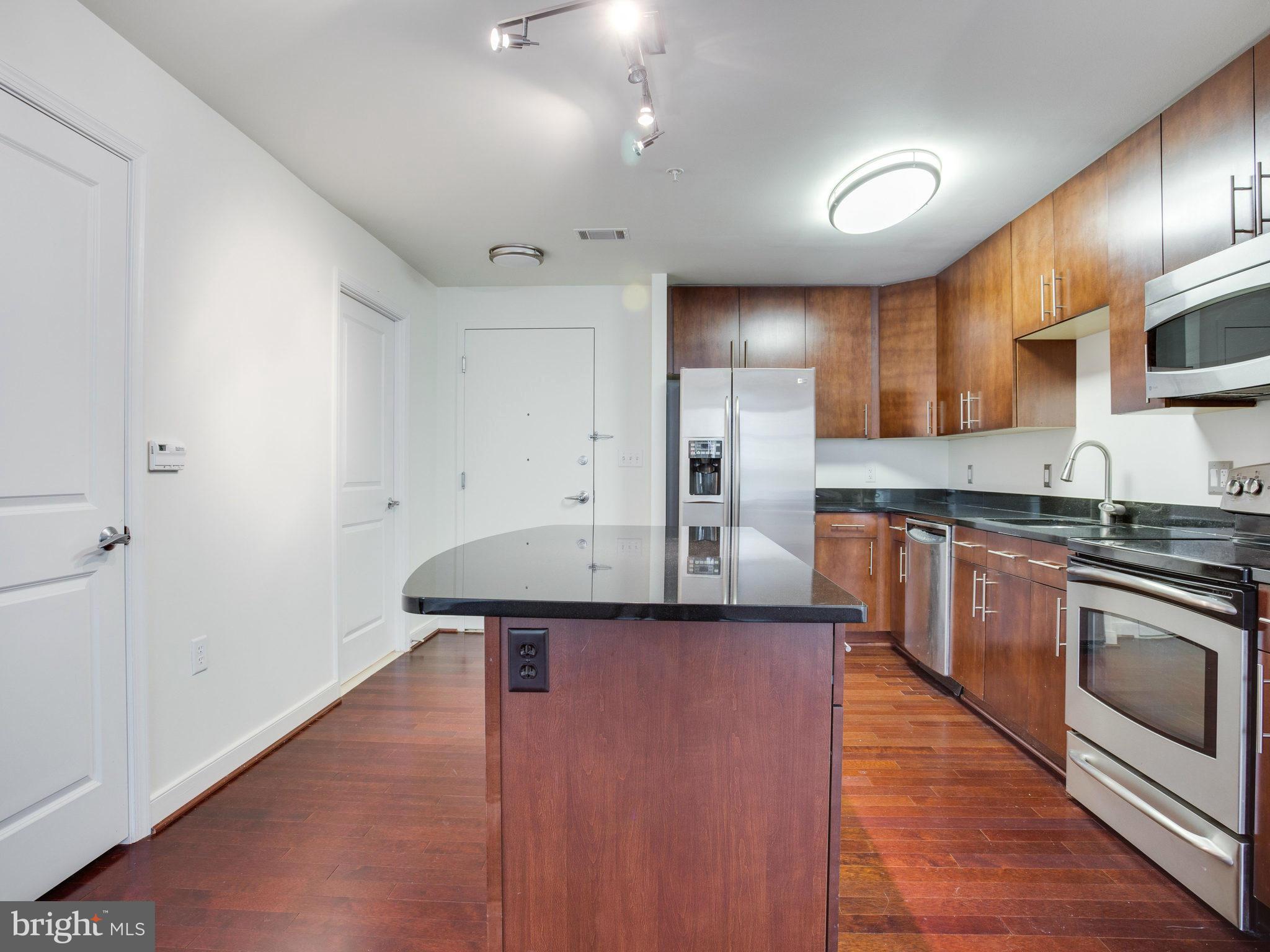 NATIONAL HARBOR - Residential