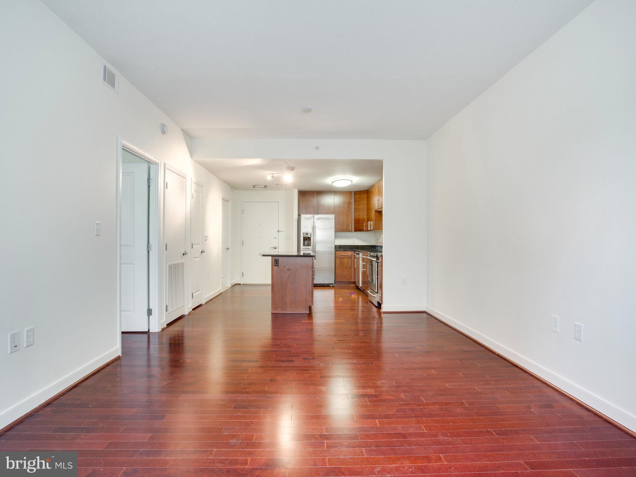 NATIONAL HARBOR - Residential