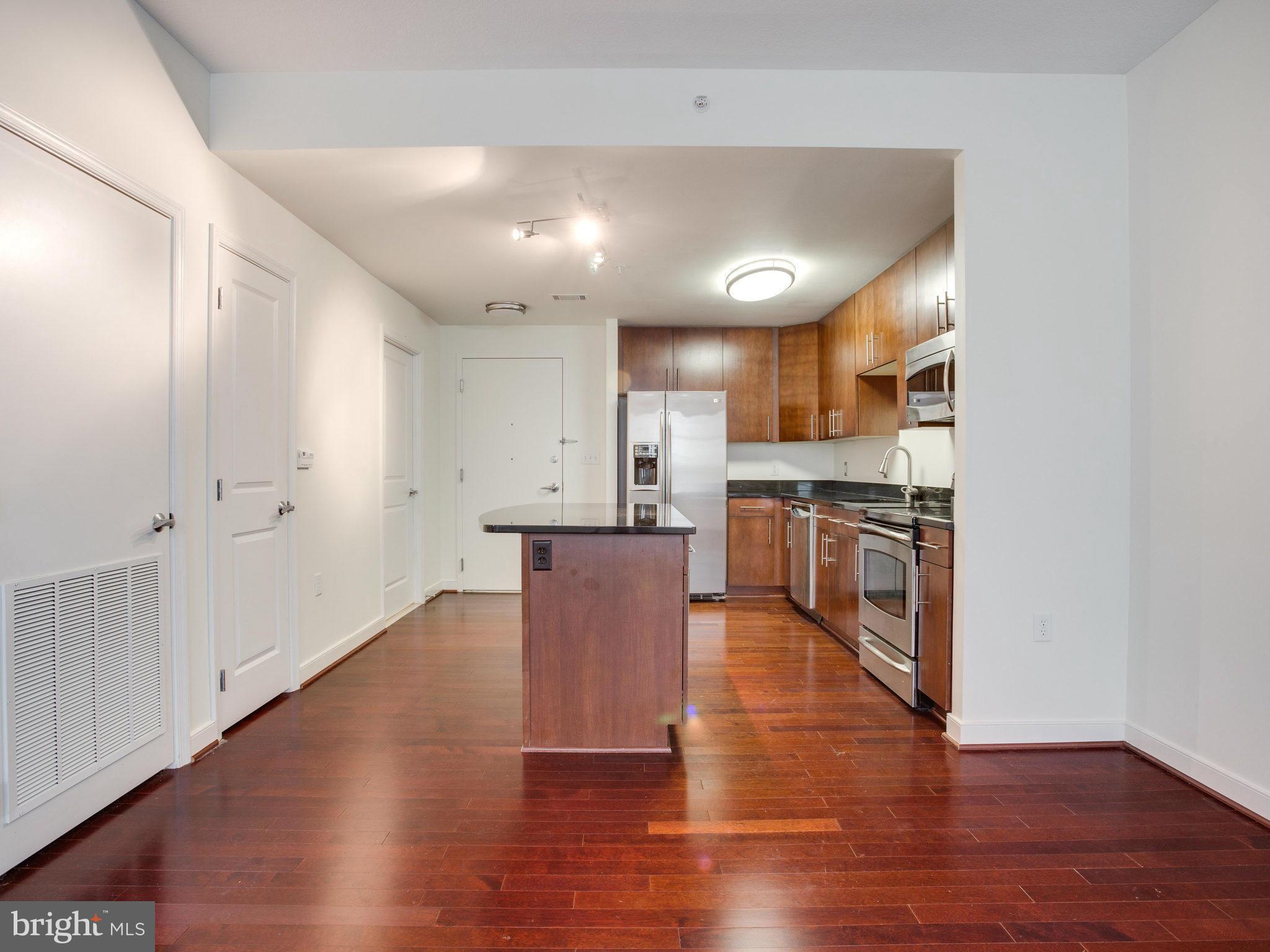 NATIONAL HARBOR - Residential