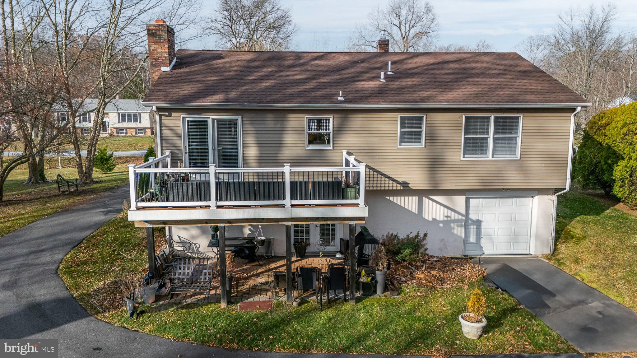 HICKORY WOODS - Residential