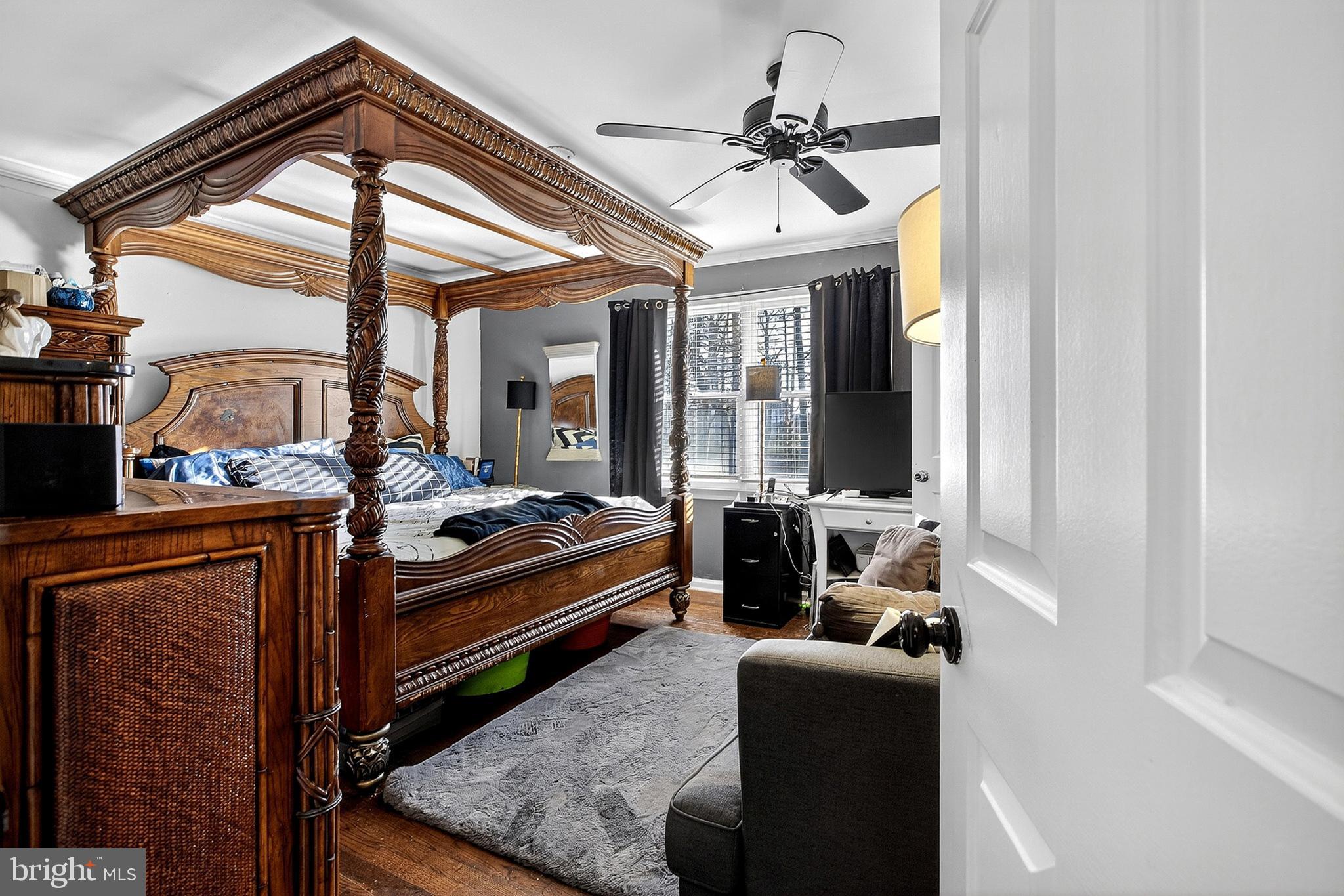 HICKORY WOODS - Residential