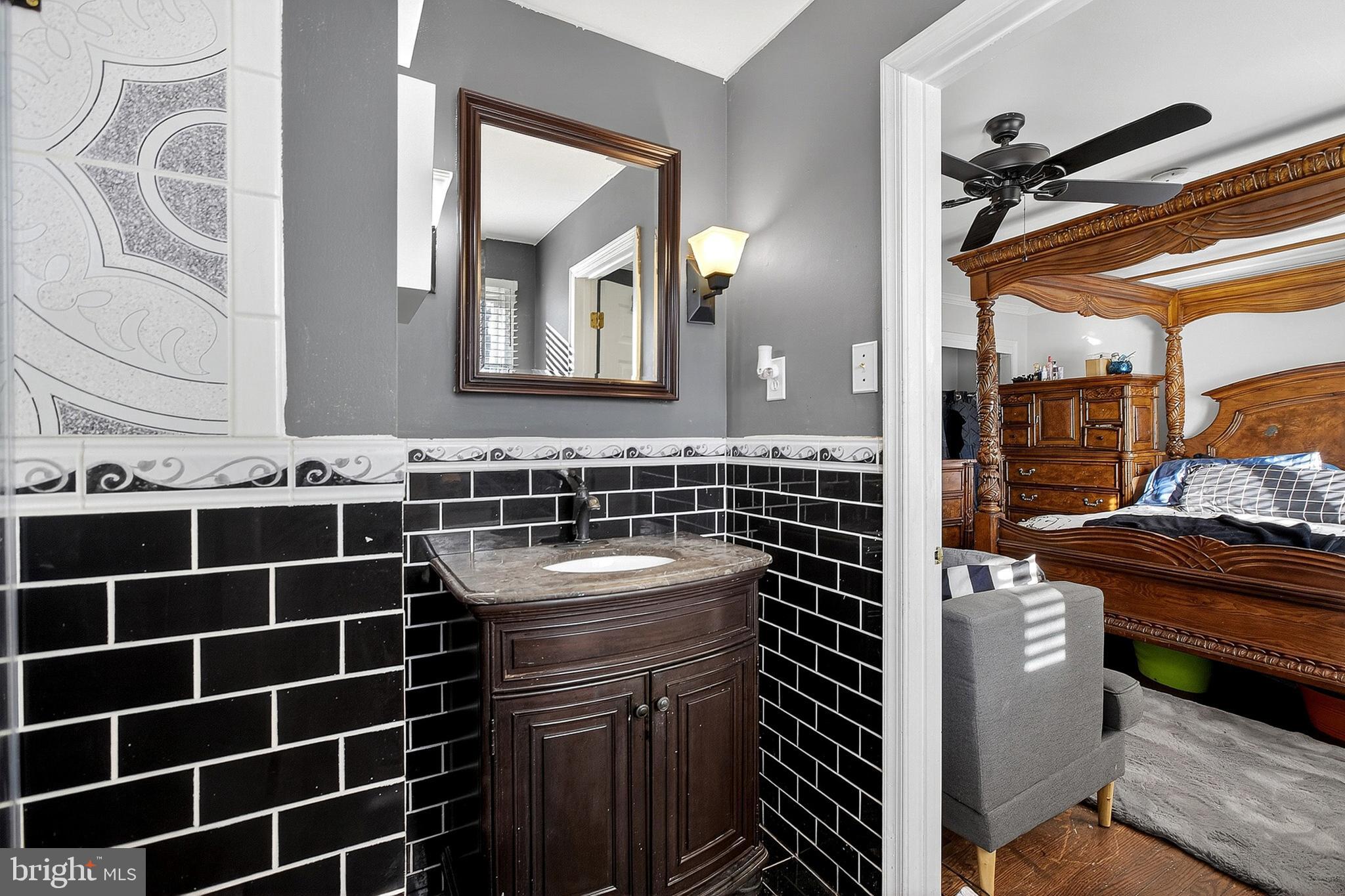 HICKORY WOODS - Residential