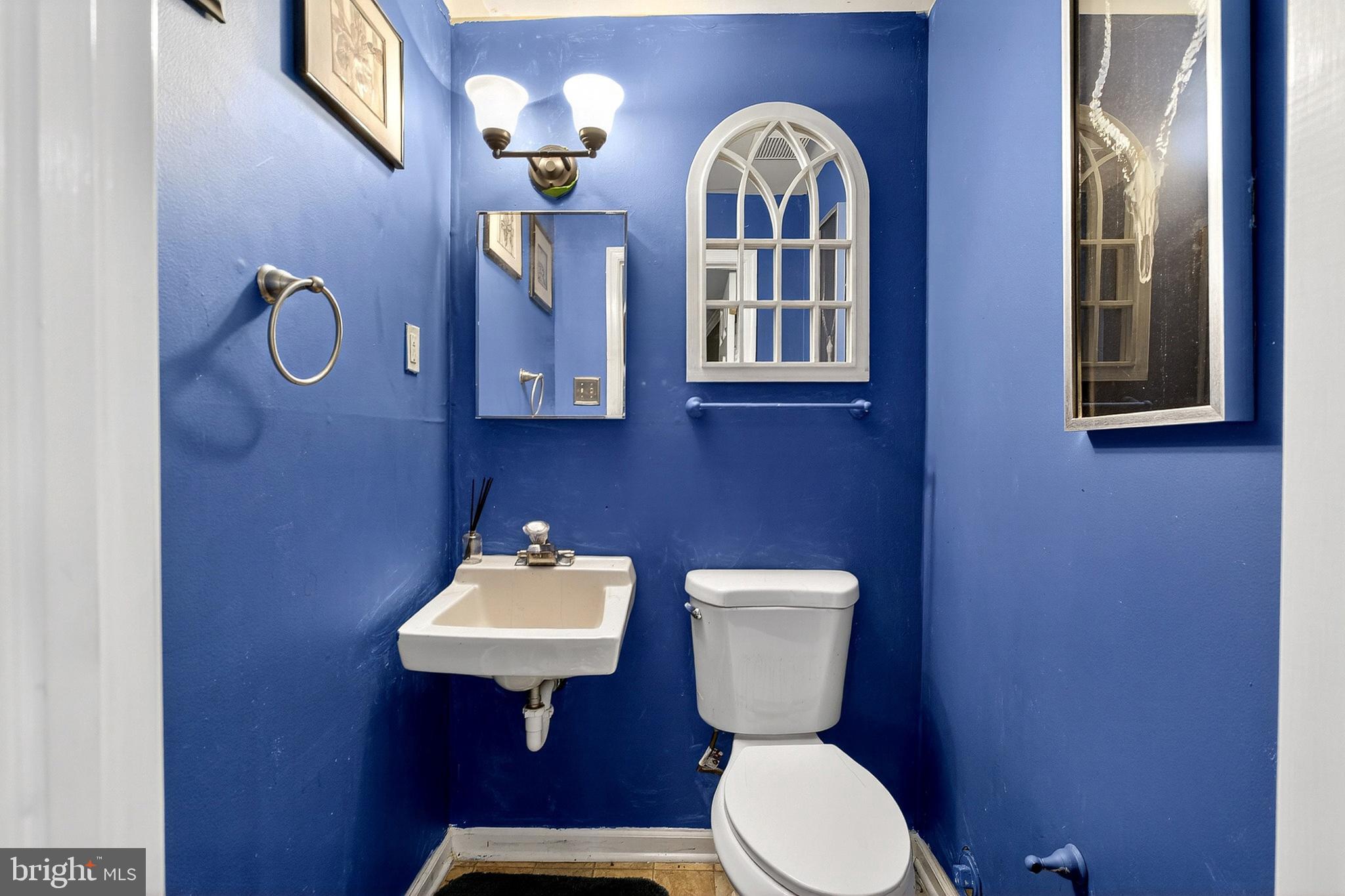 HICKORY WOODS - Residential