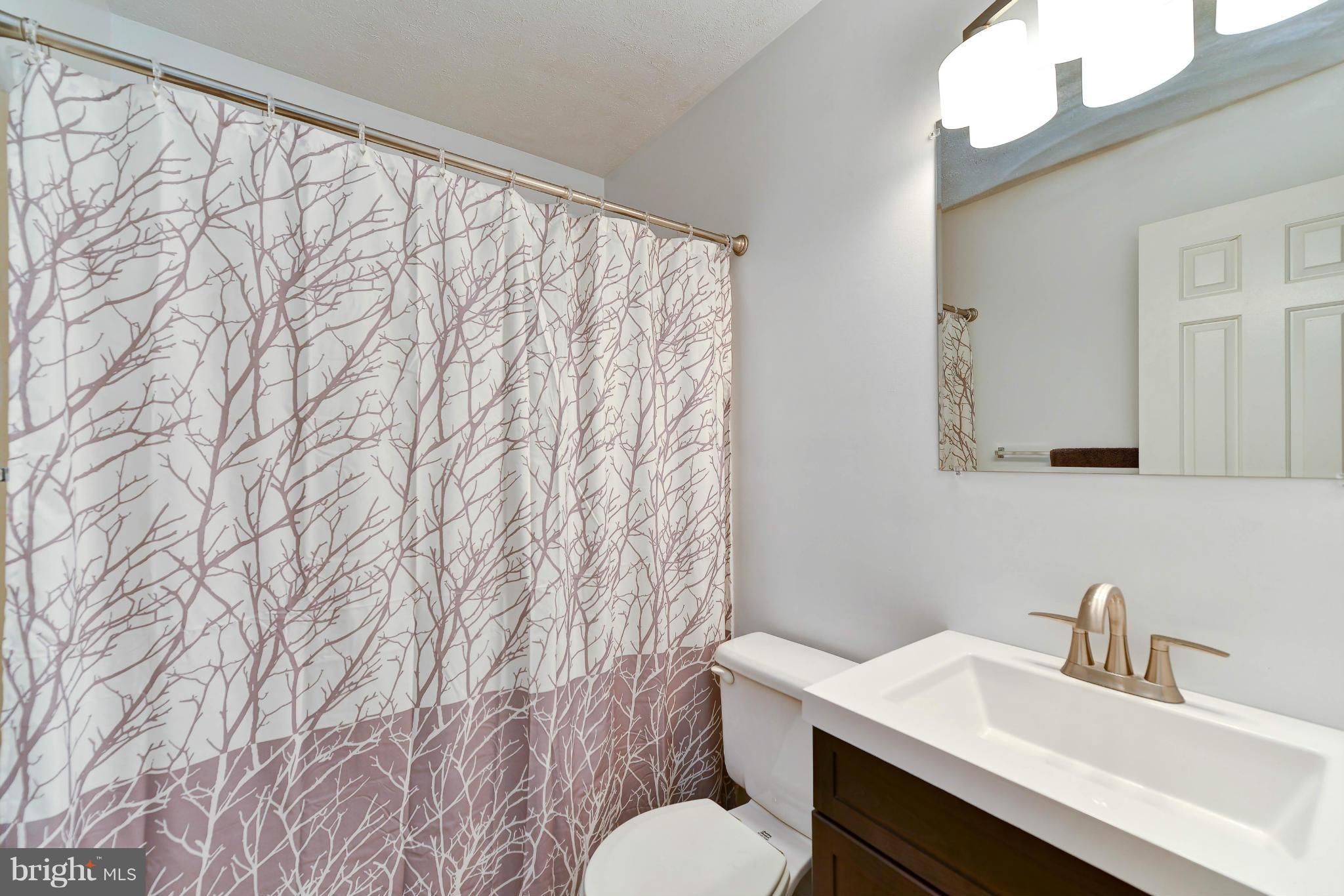 HILLMEADE STATION PLAT F - Residential