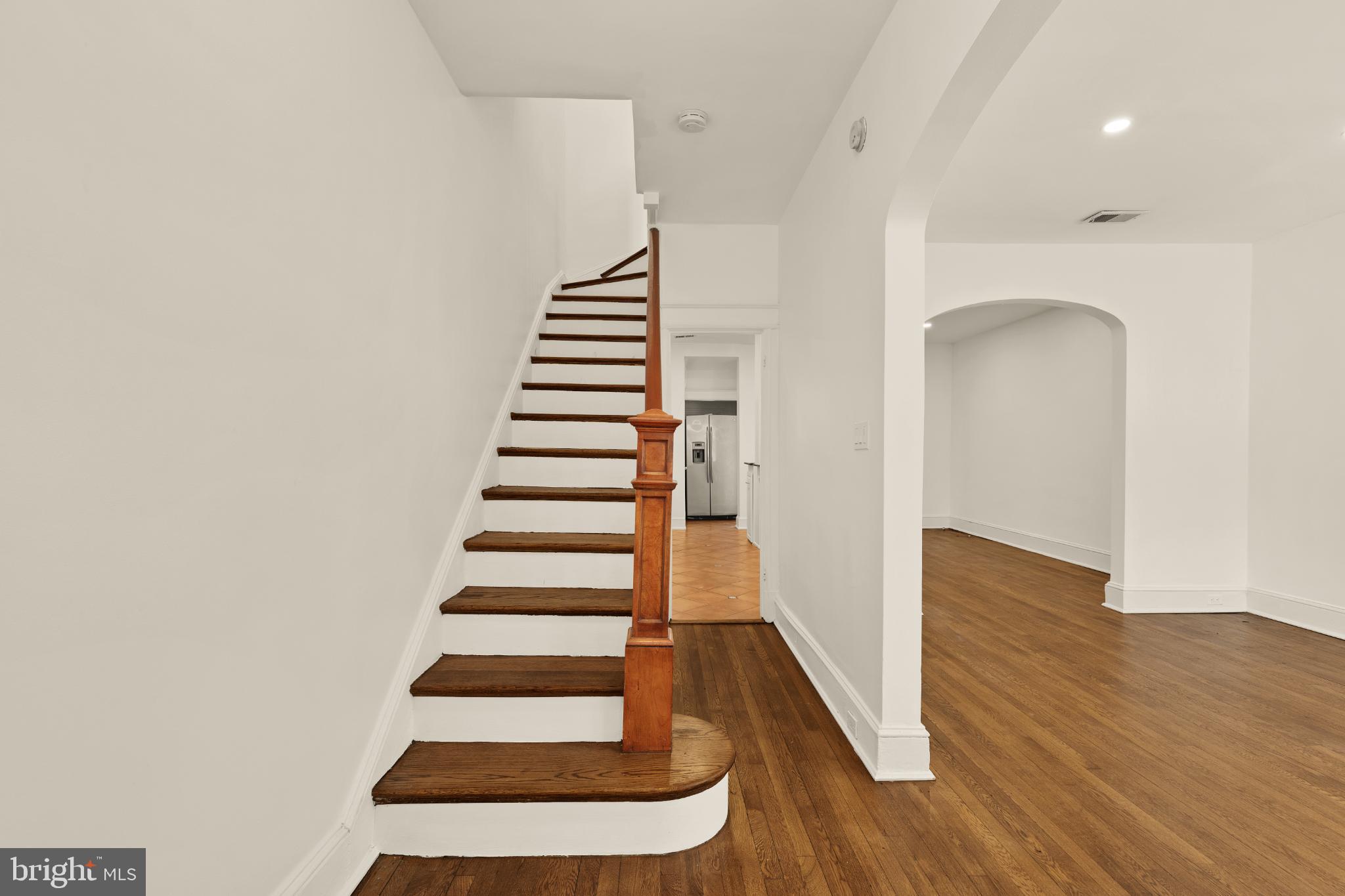 38 SHERMAN CIRCLE NW