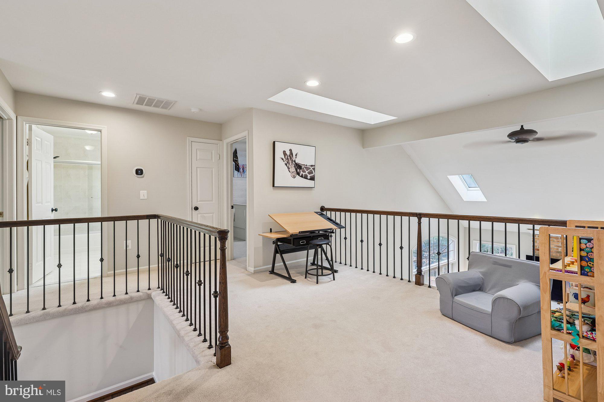 CROSSPOINTE - Residential