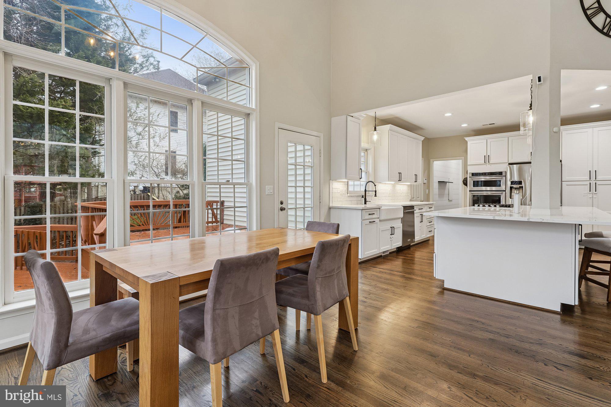 CROSSPOINTE - Residential