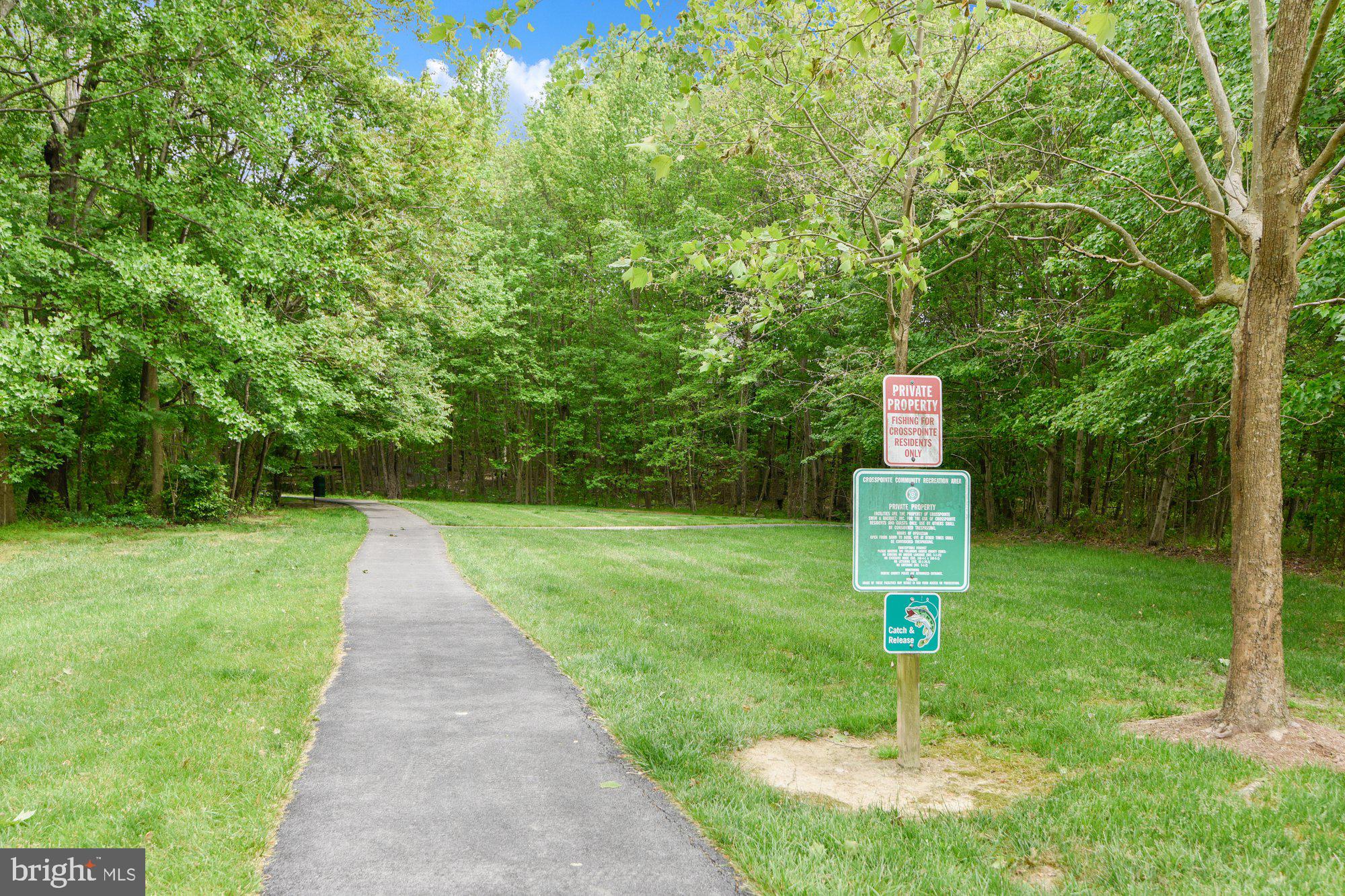 CROSSPOINTE - Residential