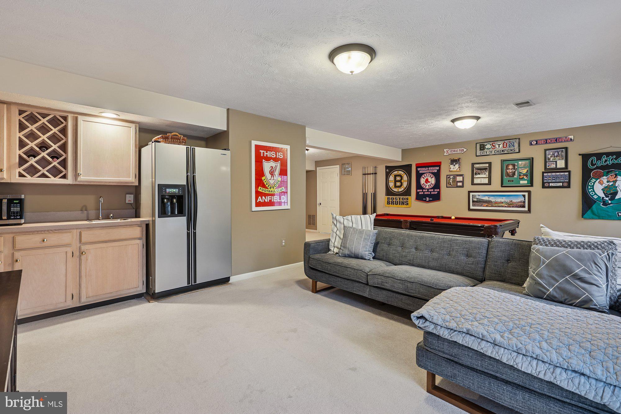 CROSSPOINTE - Residential