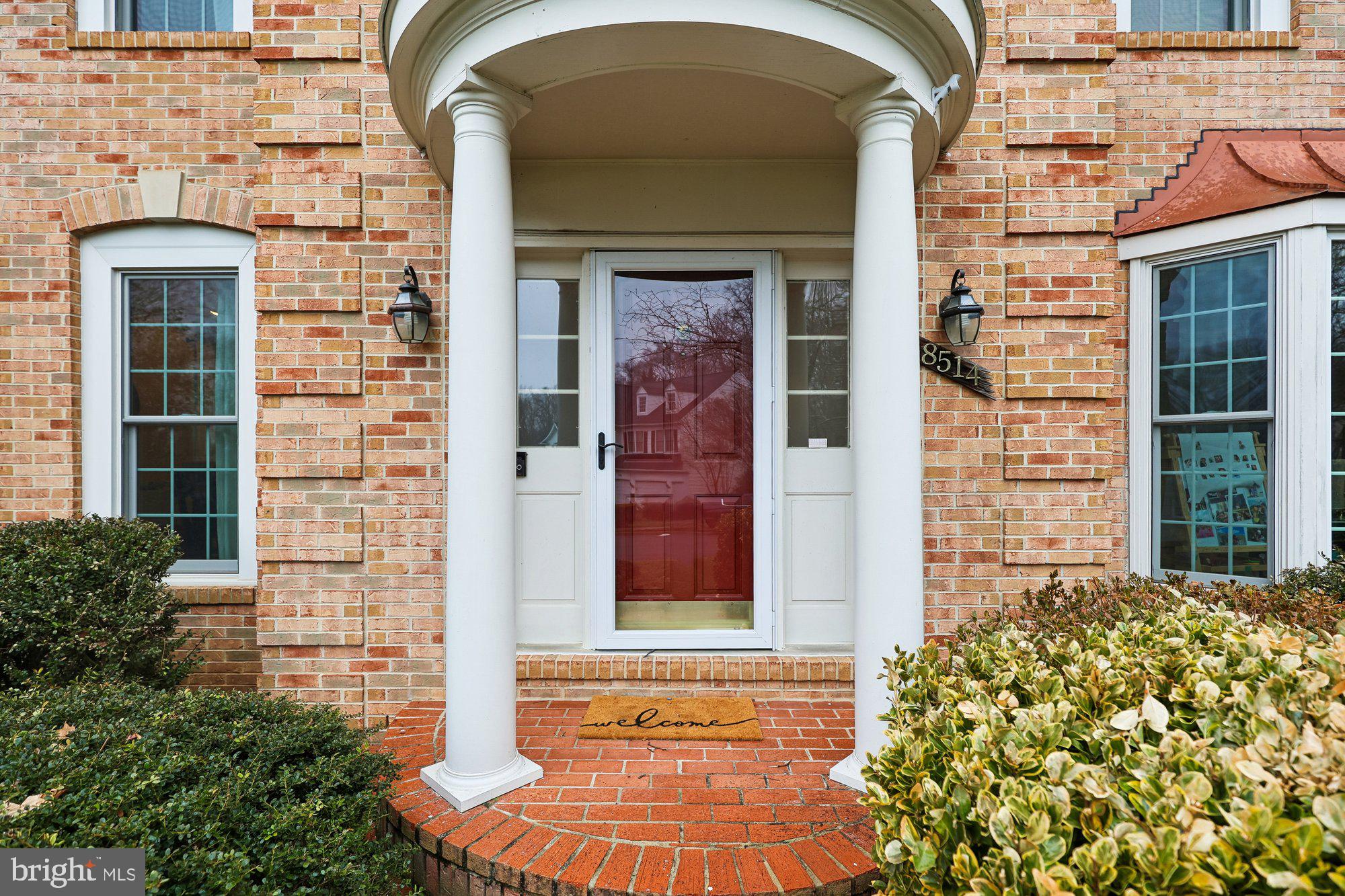 8514 OAK CHASE CIRCLE