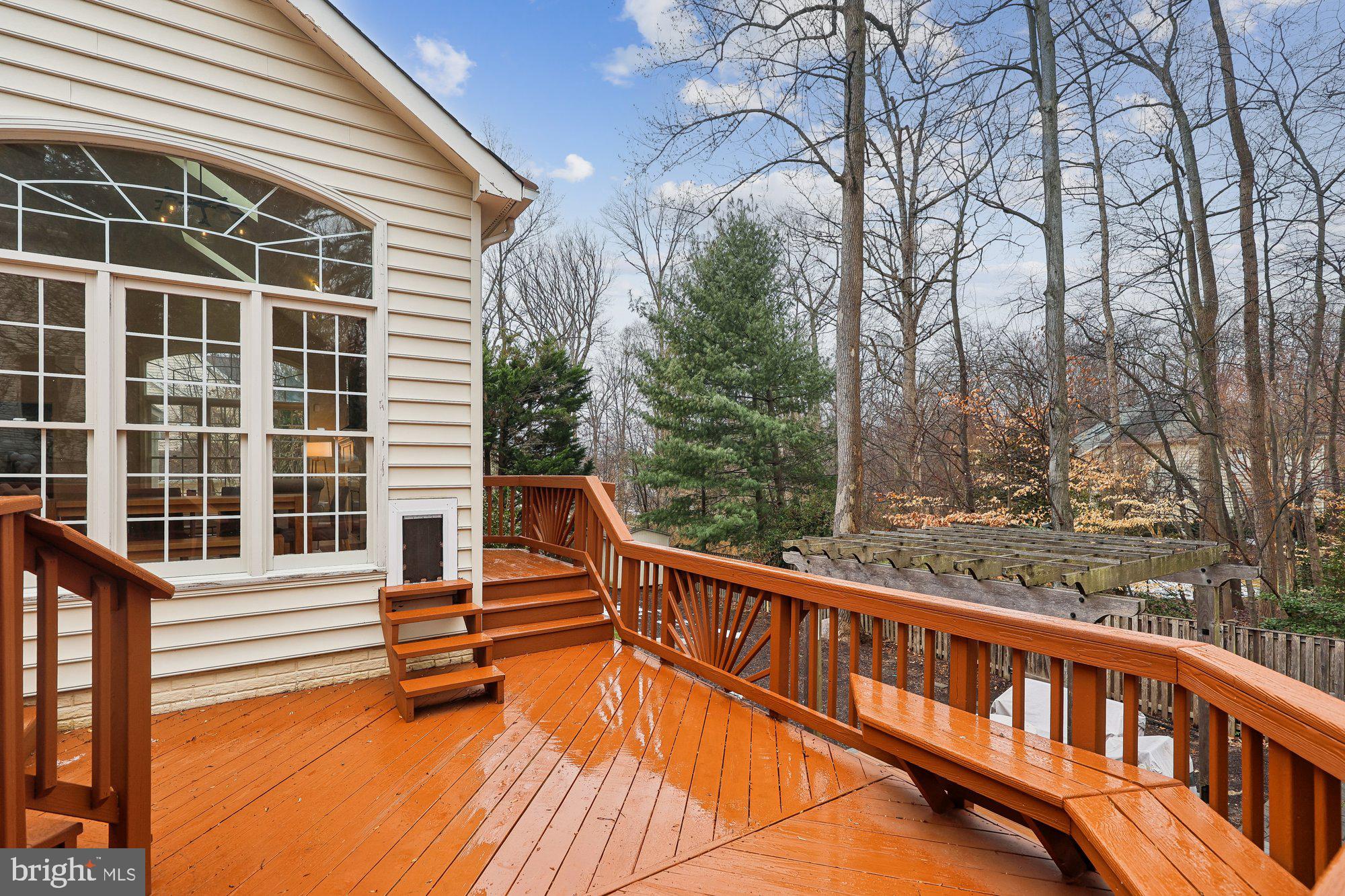 CROSSPOINTE - Residential