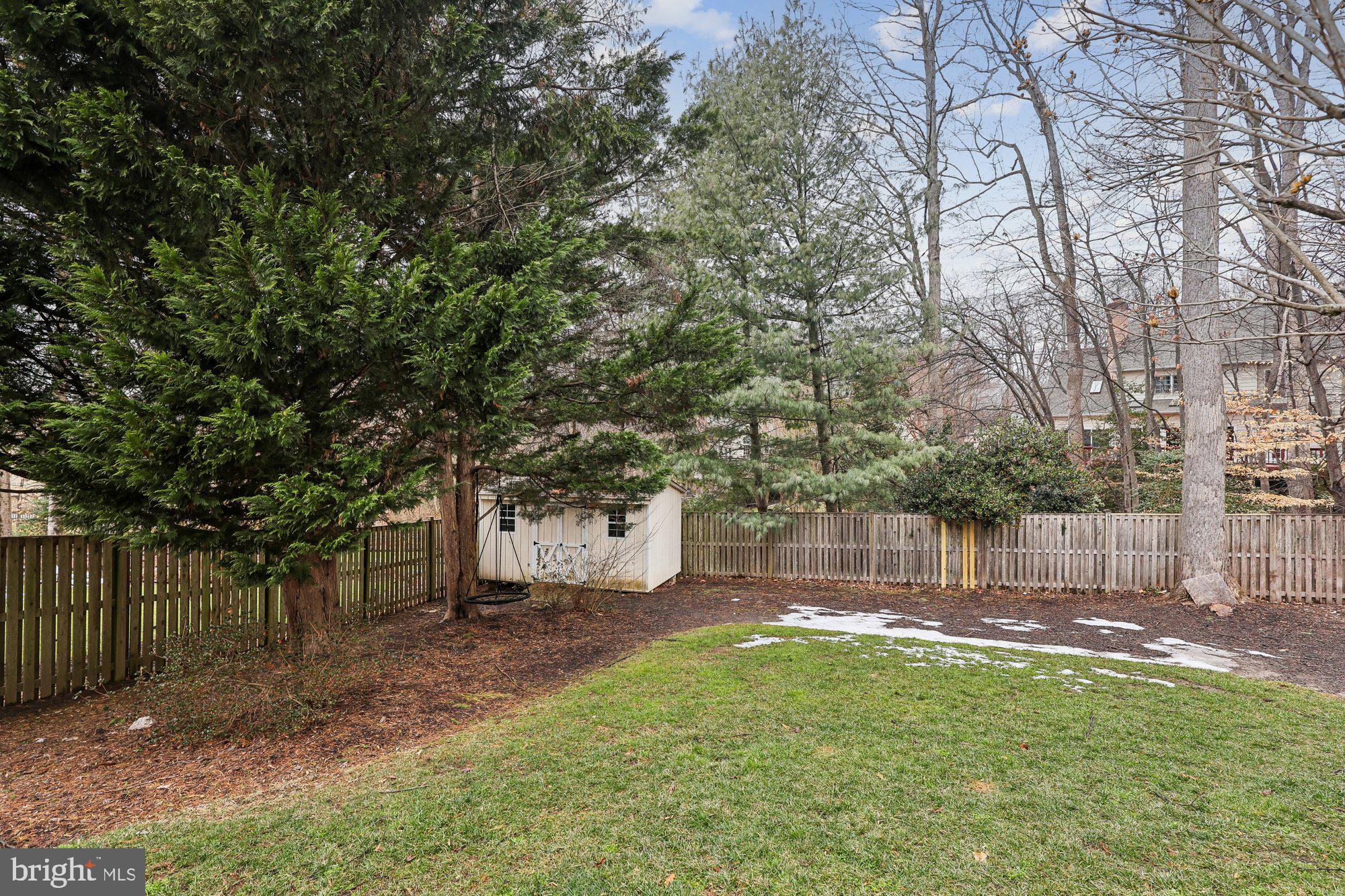 CROSSPOINTE - Residential