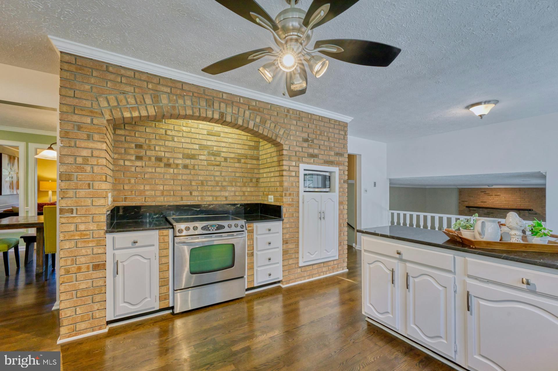 SHAKER WOODS - Residential