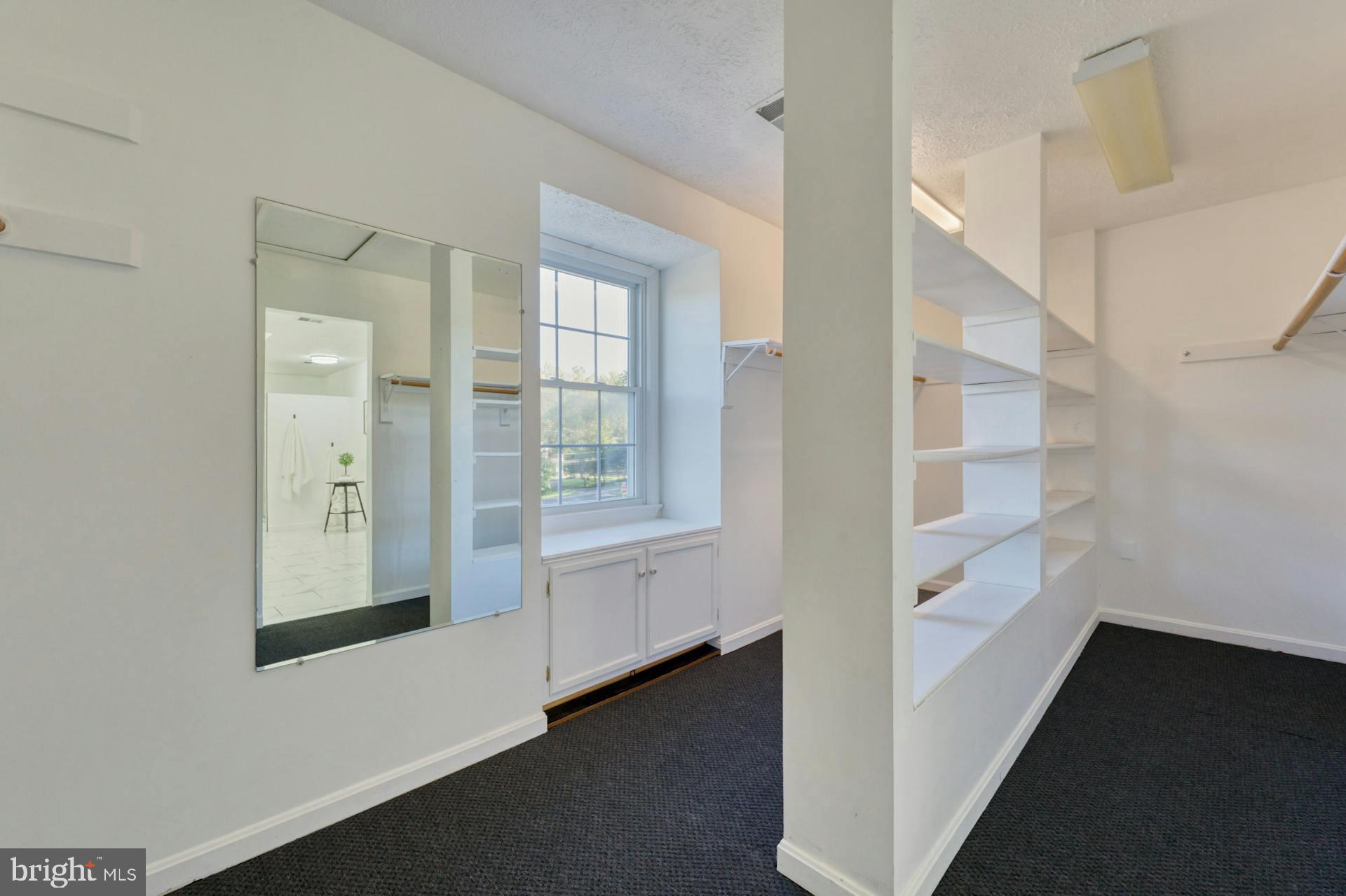 SHAKER WOODS - Residential