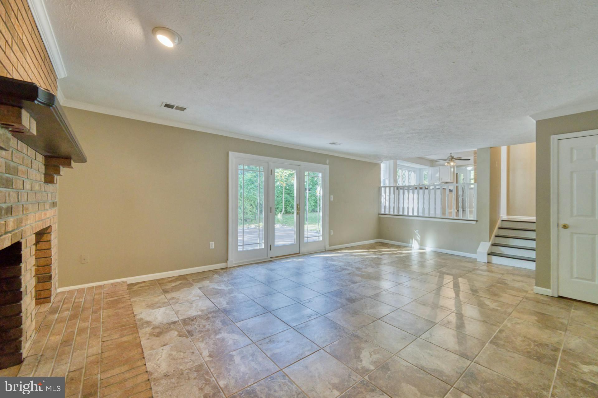 SHAKER WOODS - Residential