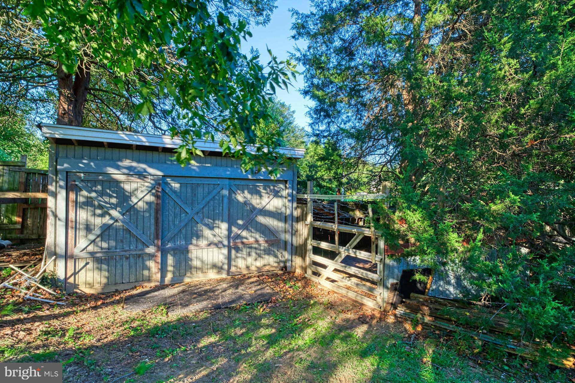 SHAKER WOODS - Residential