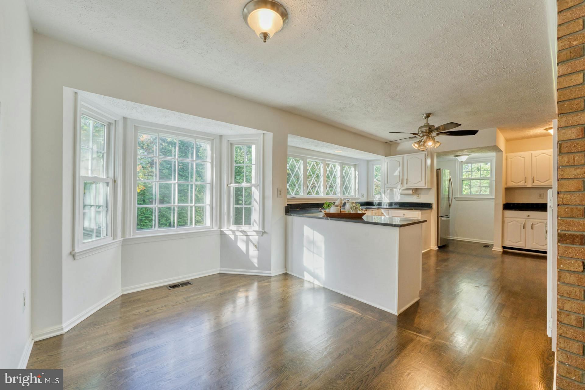 SHAKER WOODS - Residential