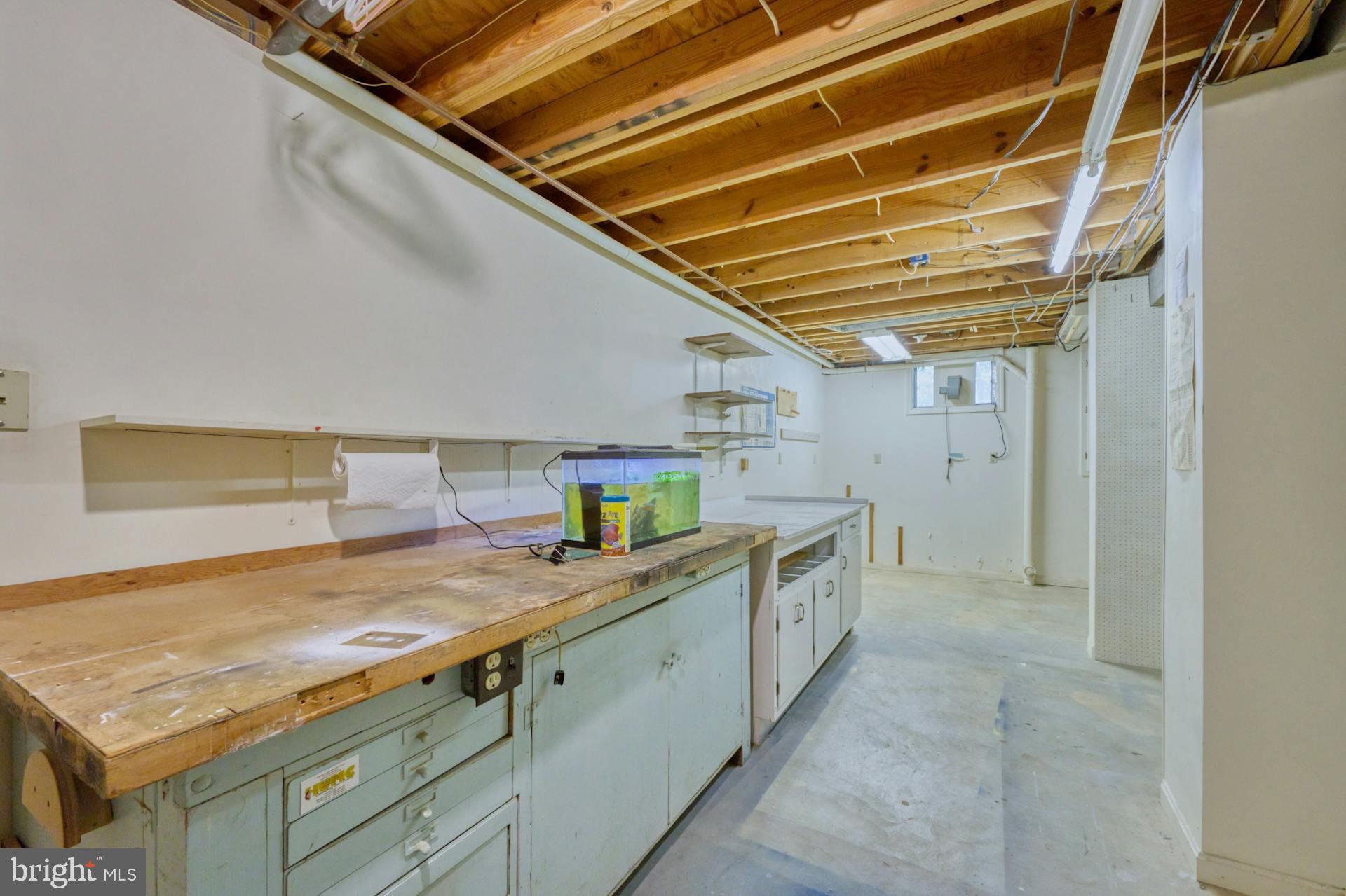 SHAKER WOODS - Residential