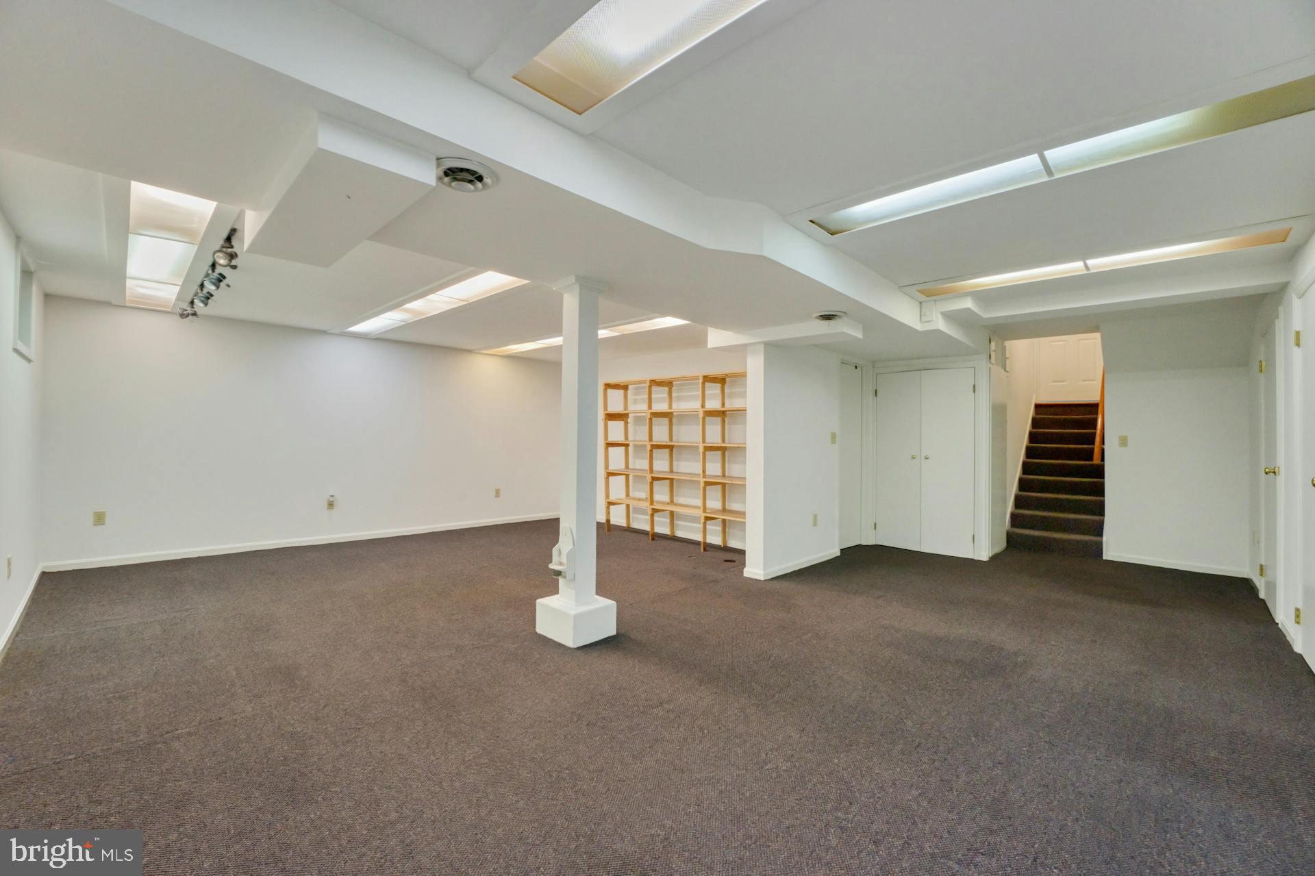 SHAKER WOODS - Residential